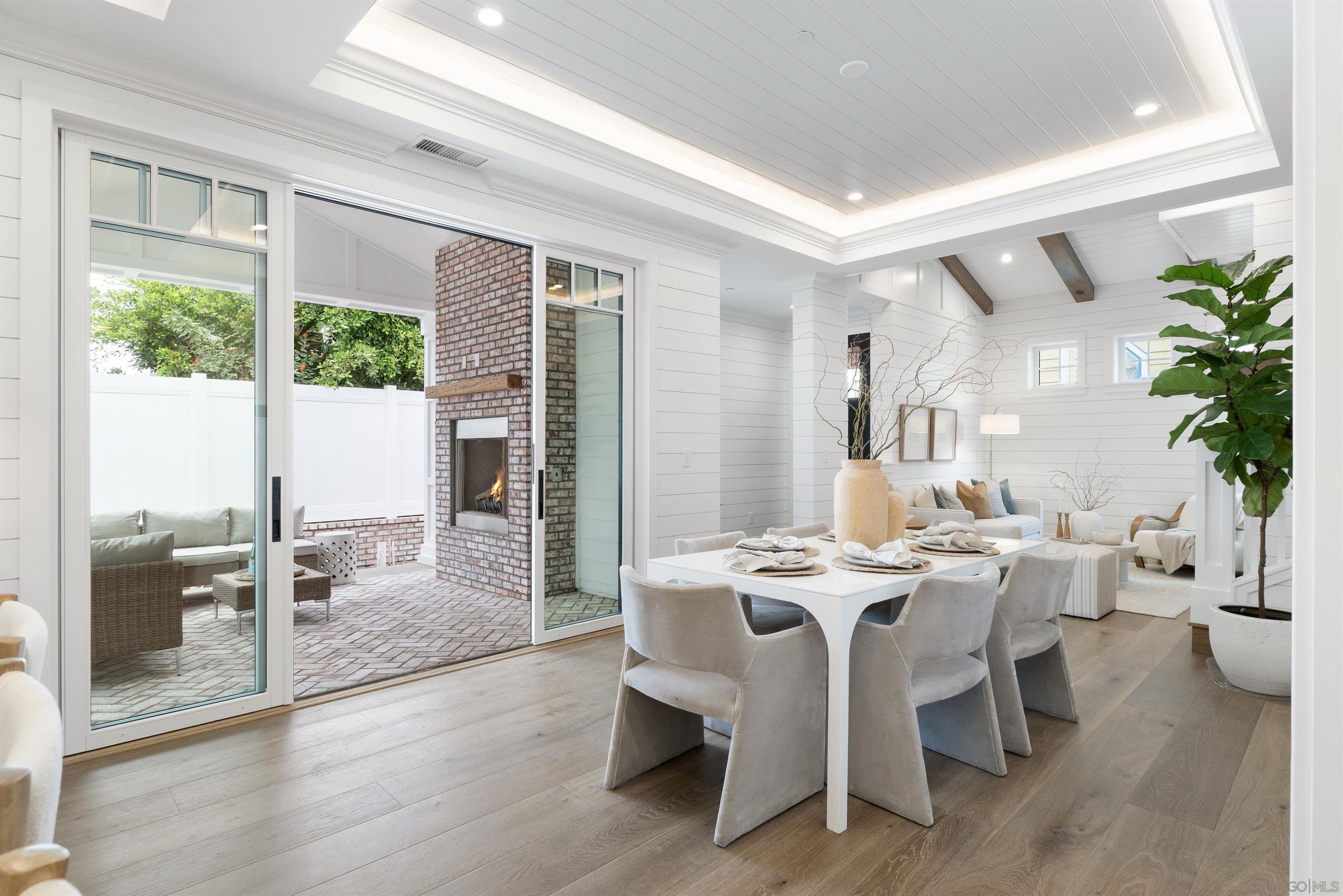 Detail Gallery Image 15 of 75 For 462  Westbourne St, La Jolla,  CA 92037 - 5 Beds | 4/1 Baths