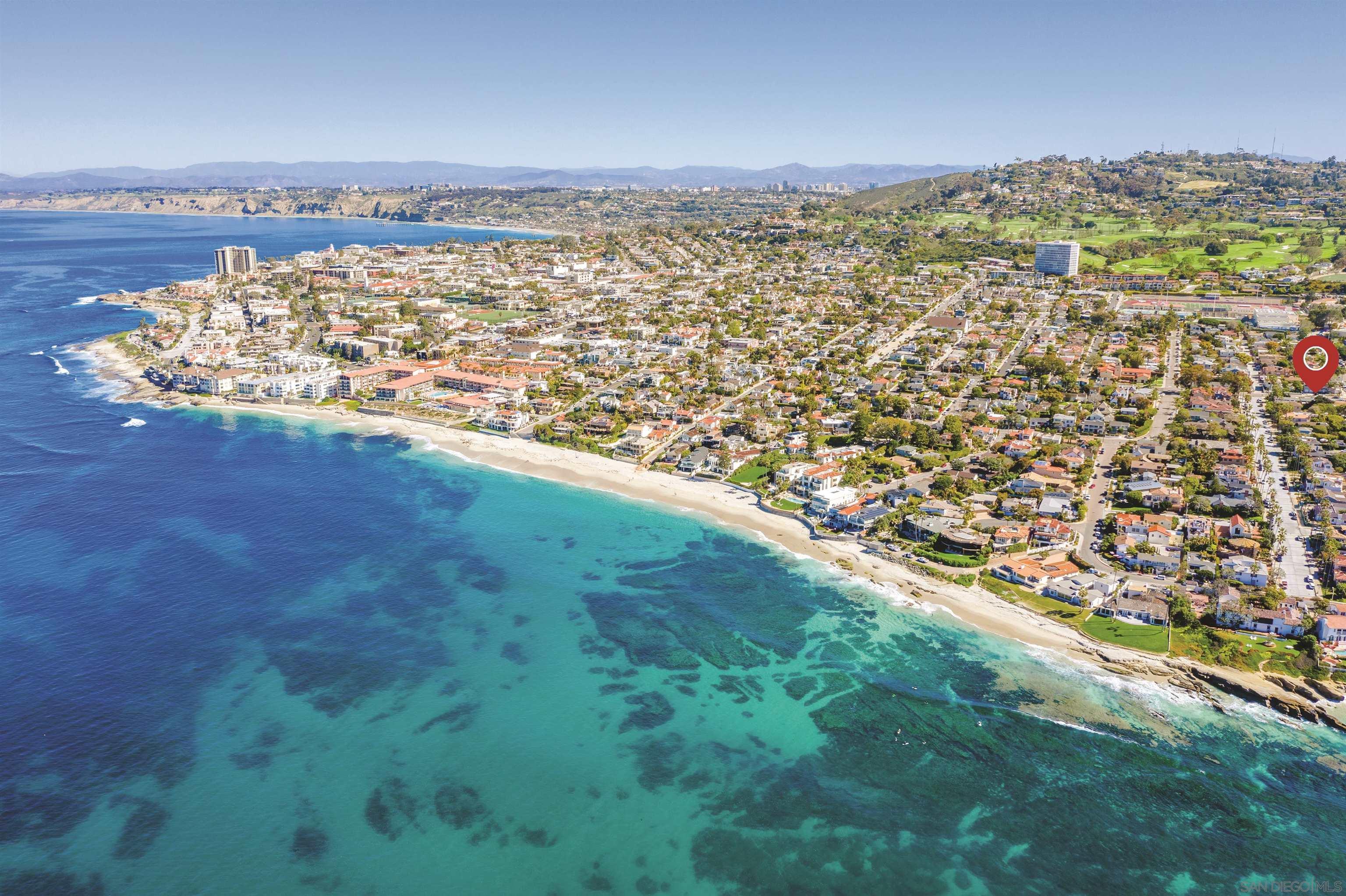 Detail Gallery Image 13 of 71 For 466  Westbourne St, La Jolla,  CA 92037 - 5 Beds | 3/2 Baths