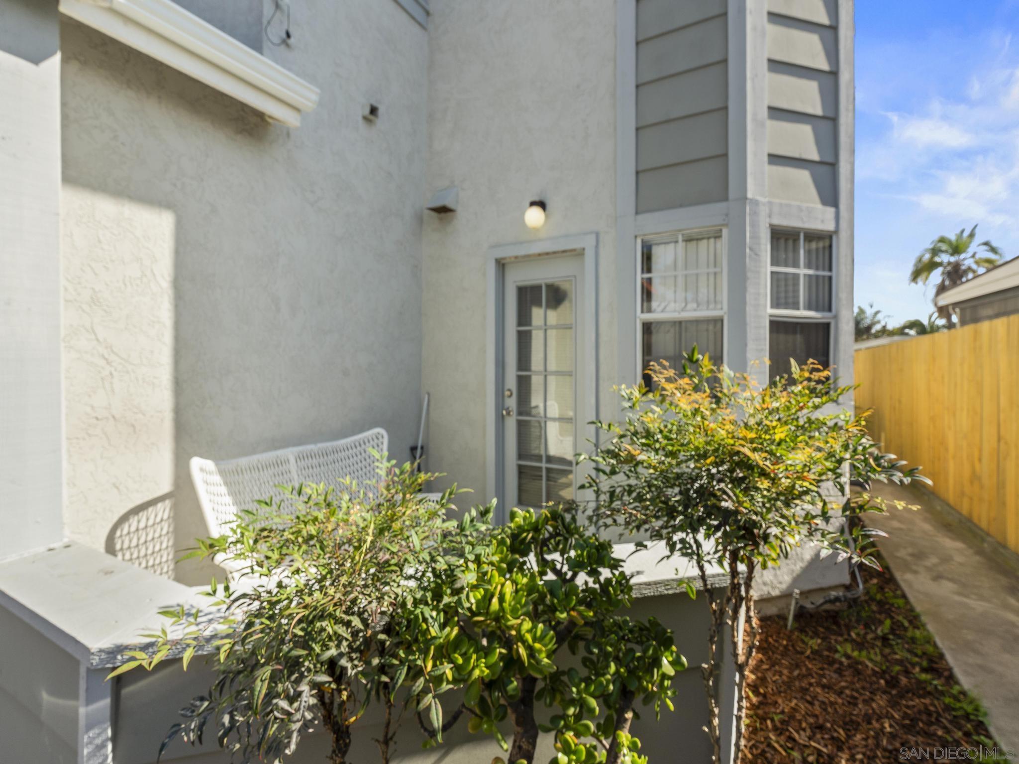 Detail Gallery Image 17 of 17 For 974  Sapphire Street, San Diego,  CA 92109 - 3 Beds | 2/1 Baths