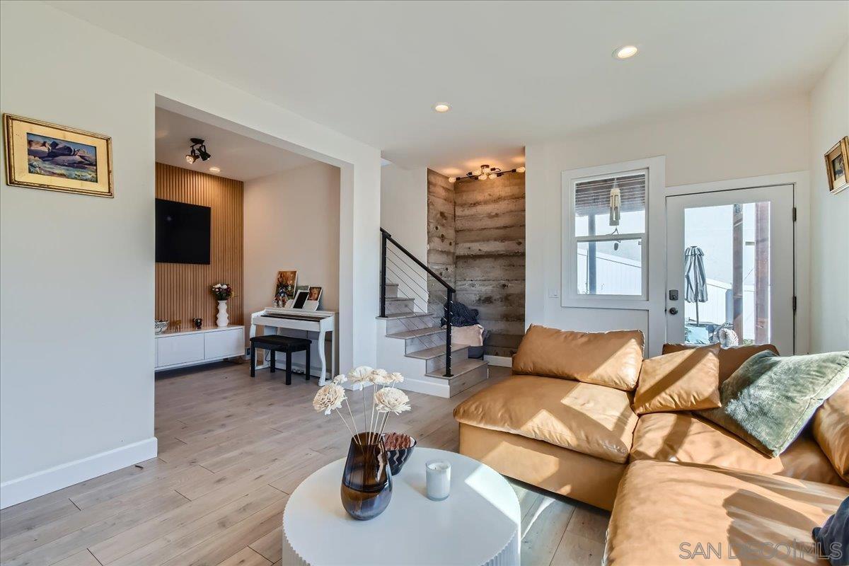 Detail Gallery Image 28 of 38 For 3503  Quimby, San Diego,  CA 92106 - 4 Beds | 3 Baths