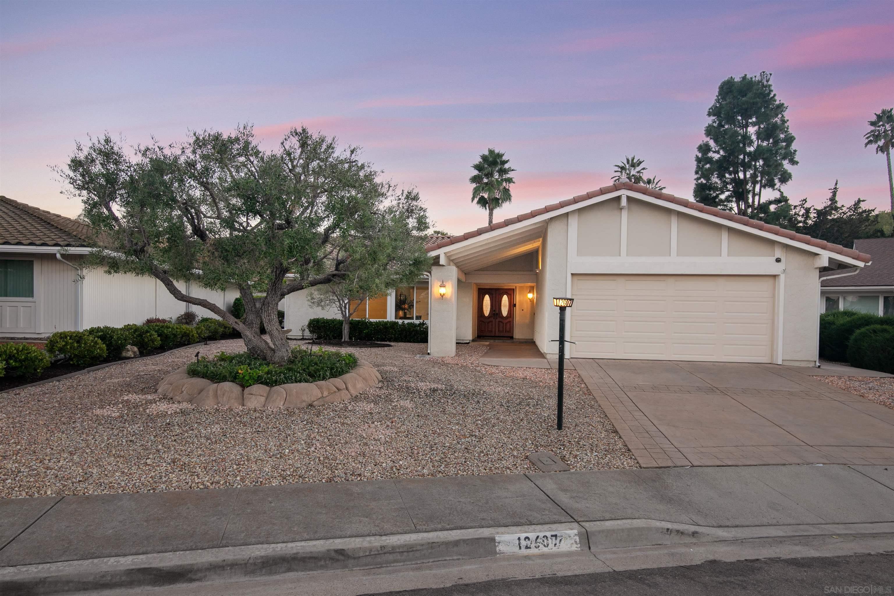 Front Image Thumbnail for SD250042721