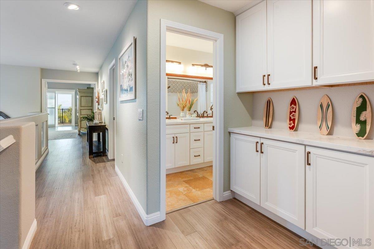 Detail Gallery Image 28 of 63 For 2451  Country View Gln, Escondido,  CA 92026 - 5 Beds | 3 Baths