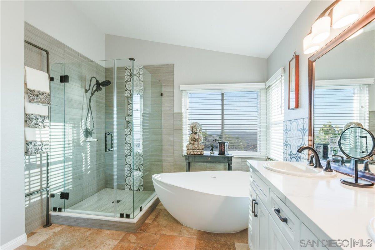 Detail Gallery Image 35 of 63 For 2451  Country View Gln, Escondido,  CA 92026 - 5 Beds | 3 Baths