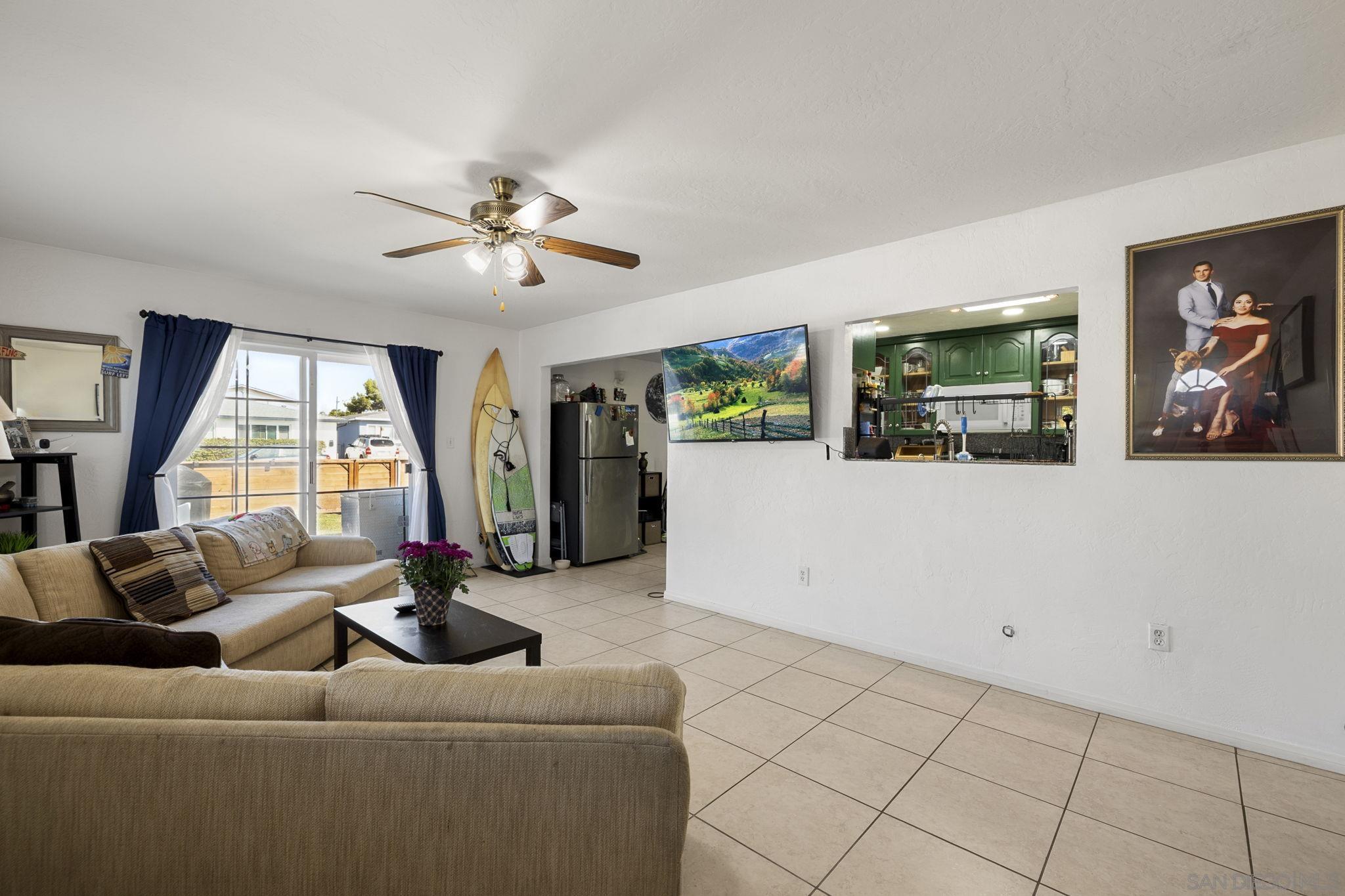 Detail Gallery Image 16 of 43 For 985  Fern Ave, Imperial Beach,  CA 91932 - 4 Beds | 2 Baths