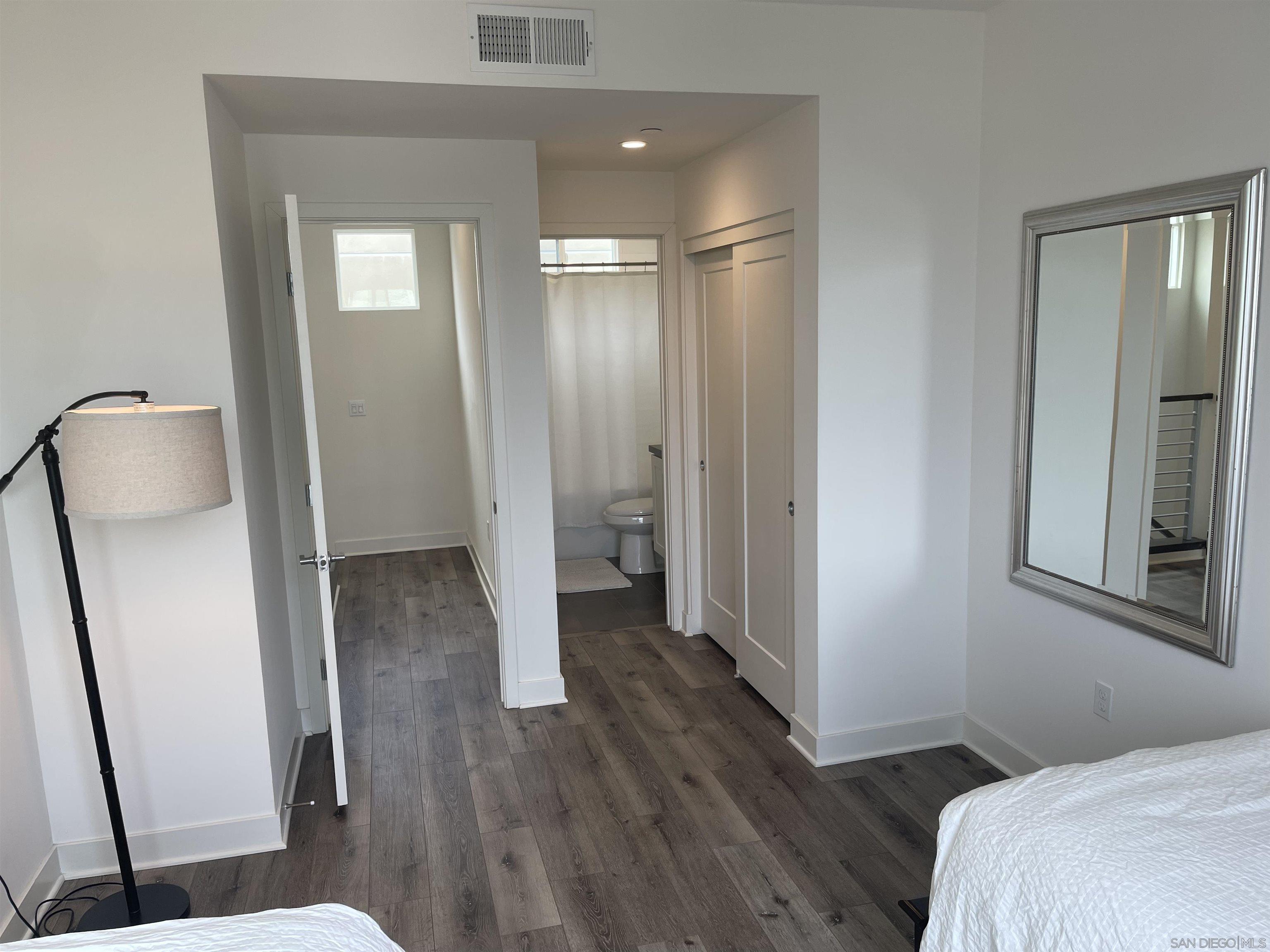 Detail Gallery Image 19 of 32 For 100  Evergreen Ave  2, Imperial Beach,  CA 91932 - 2 Beds | 2/1 Baths