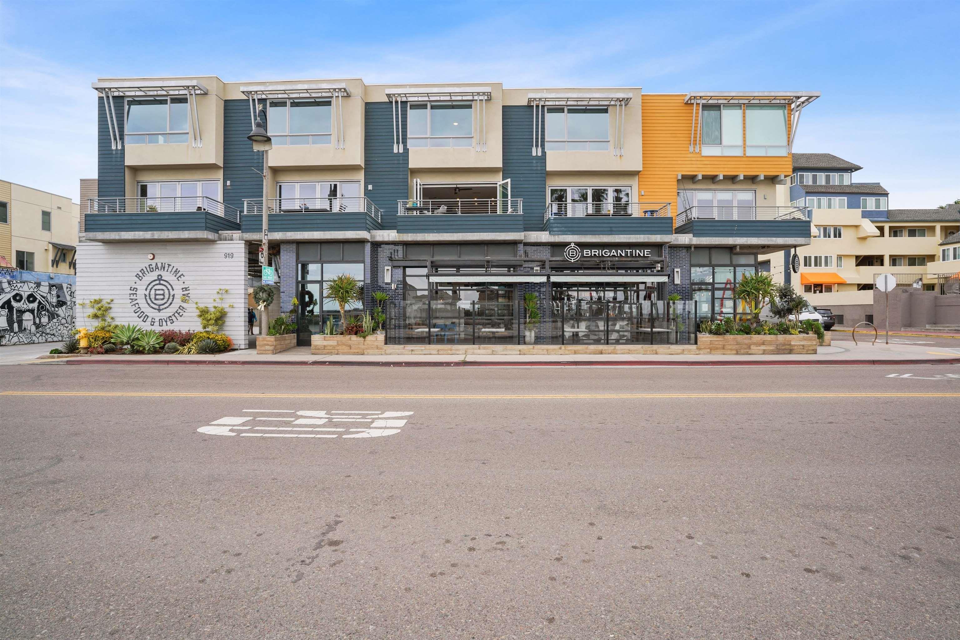 Detail Gallery Image 28 of 32 For 100  Evergreen Ave  2, Imperial Beach,  CA 91932 - 2 Beds | 2/1 Baths