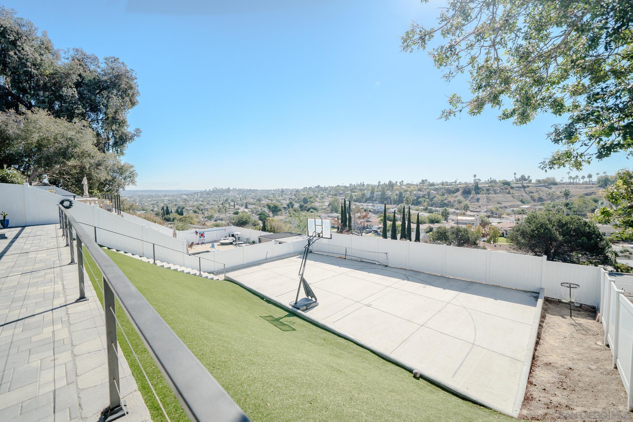 Detail Gallery Image 26 of 35 For 8207  Dorchester St, Spring Valley,  CA 91977 - 3 Beds | 2 Baths