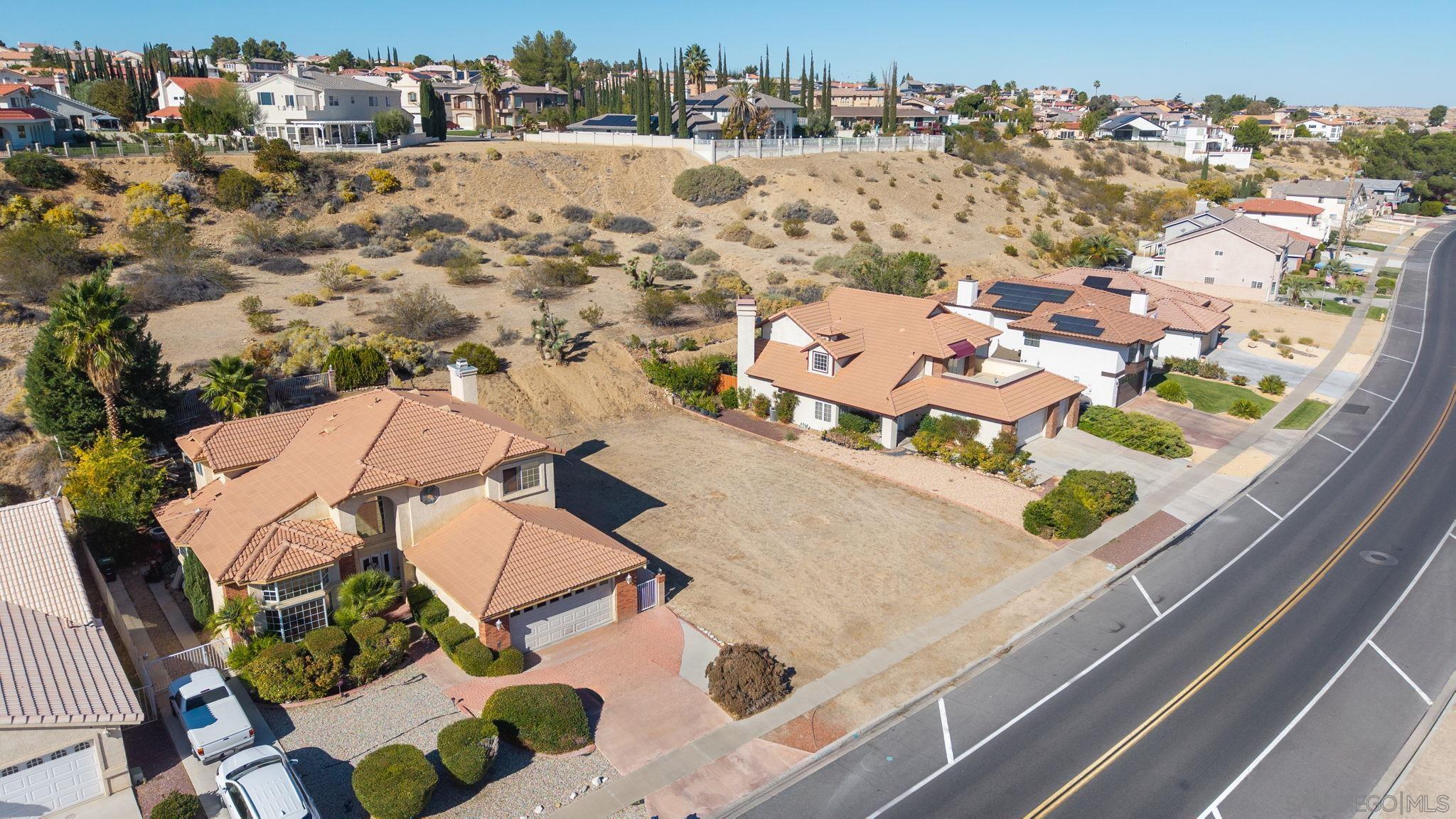 Detail Gallery Image 5 of 13 For , Victorville,  CA 92395 - – Beds | – Baths