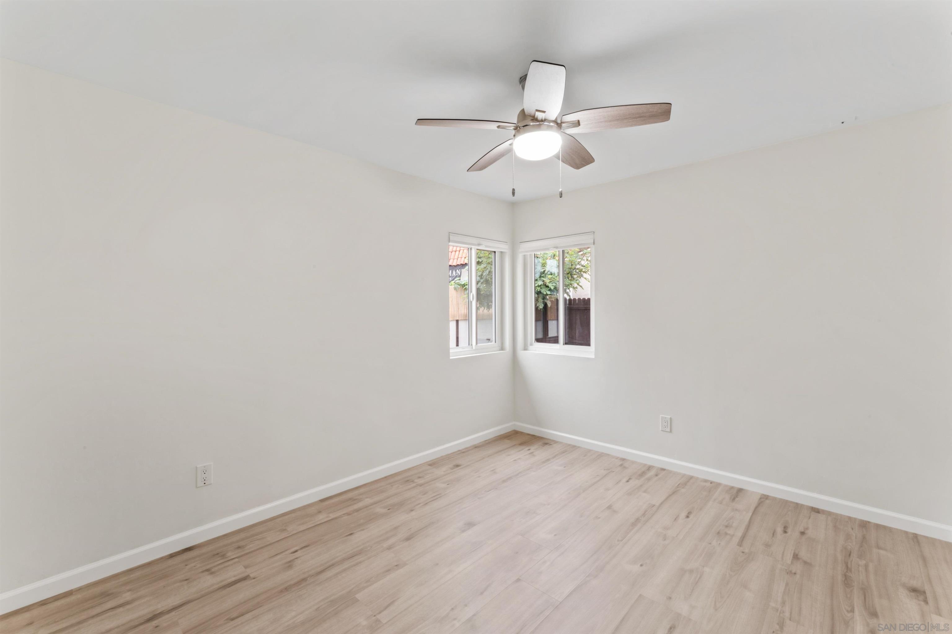 Detail Gallery Image 16 of 24 For 120 N Elm St, Escondido,  CA 92025 - 2 Beds | 1 Baths