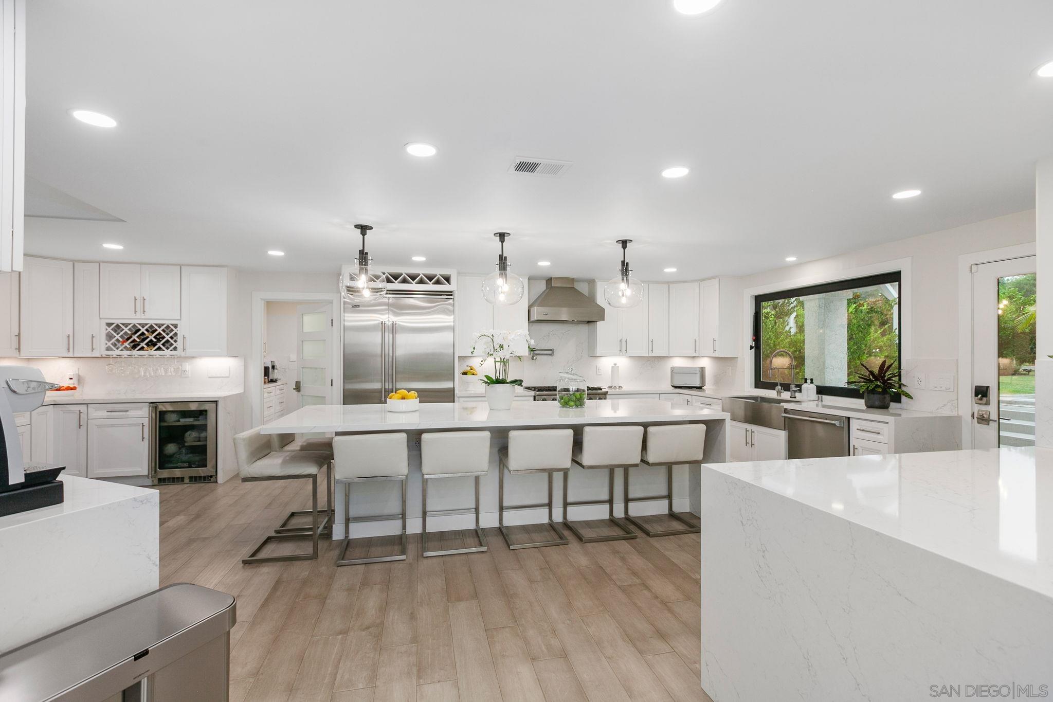 Detail Gallery Image 40 of 58 For 10732  Fuerte Dr, La Mesa,  CA 91941 - 5 Beds | 4/1 Baths