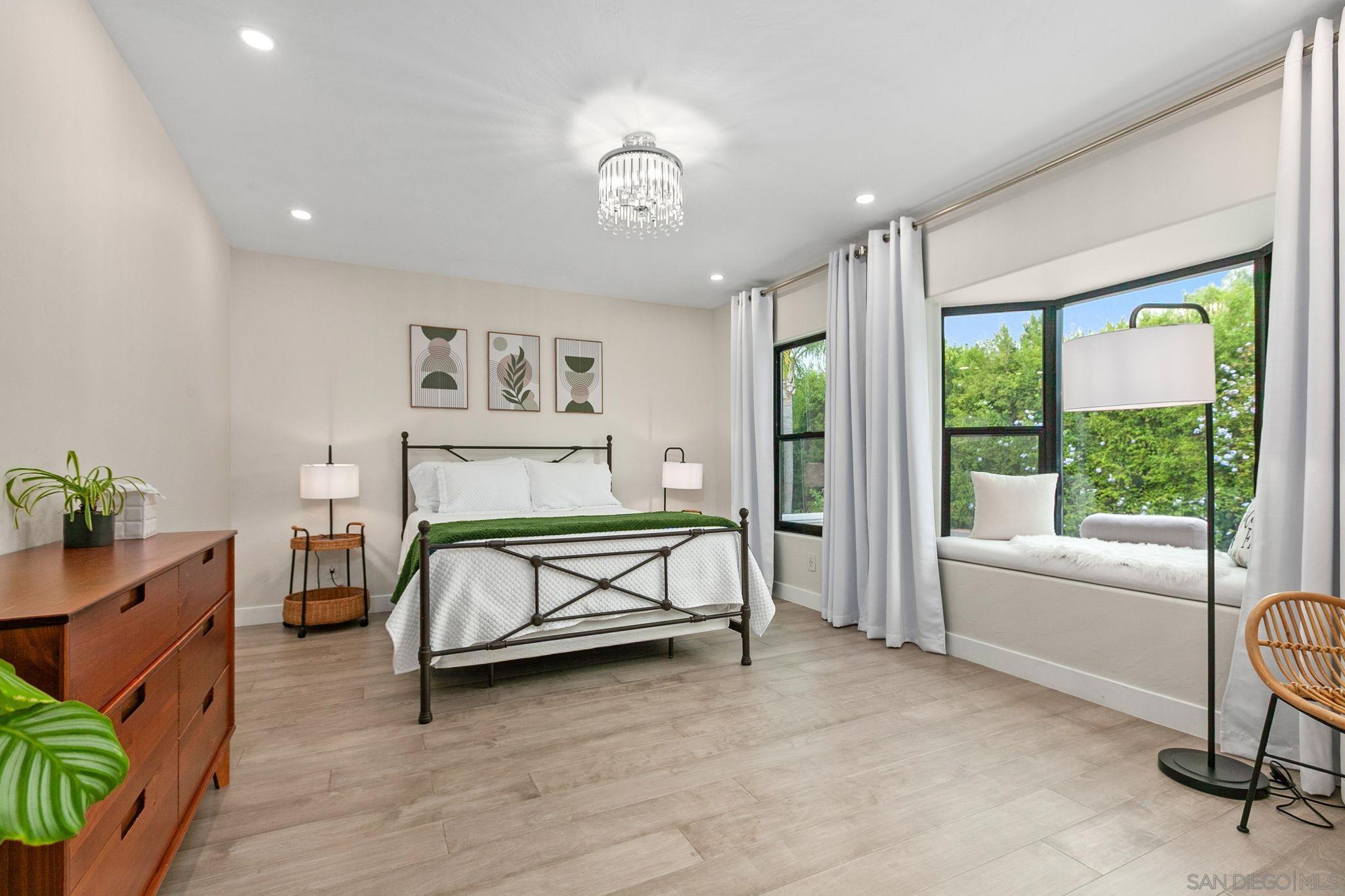 Detail Gallery Image 56 of 58 For 10732  Fuerte Dr, La Mesa,  CA 91941 - 5 Beds | 4/1 Baths