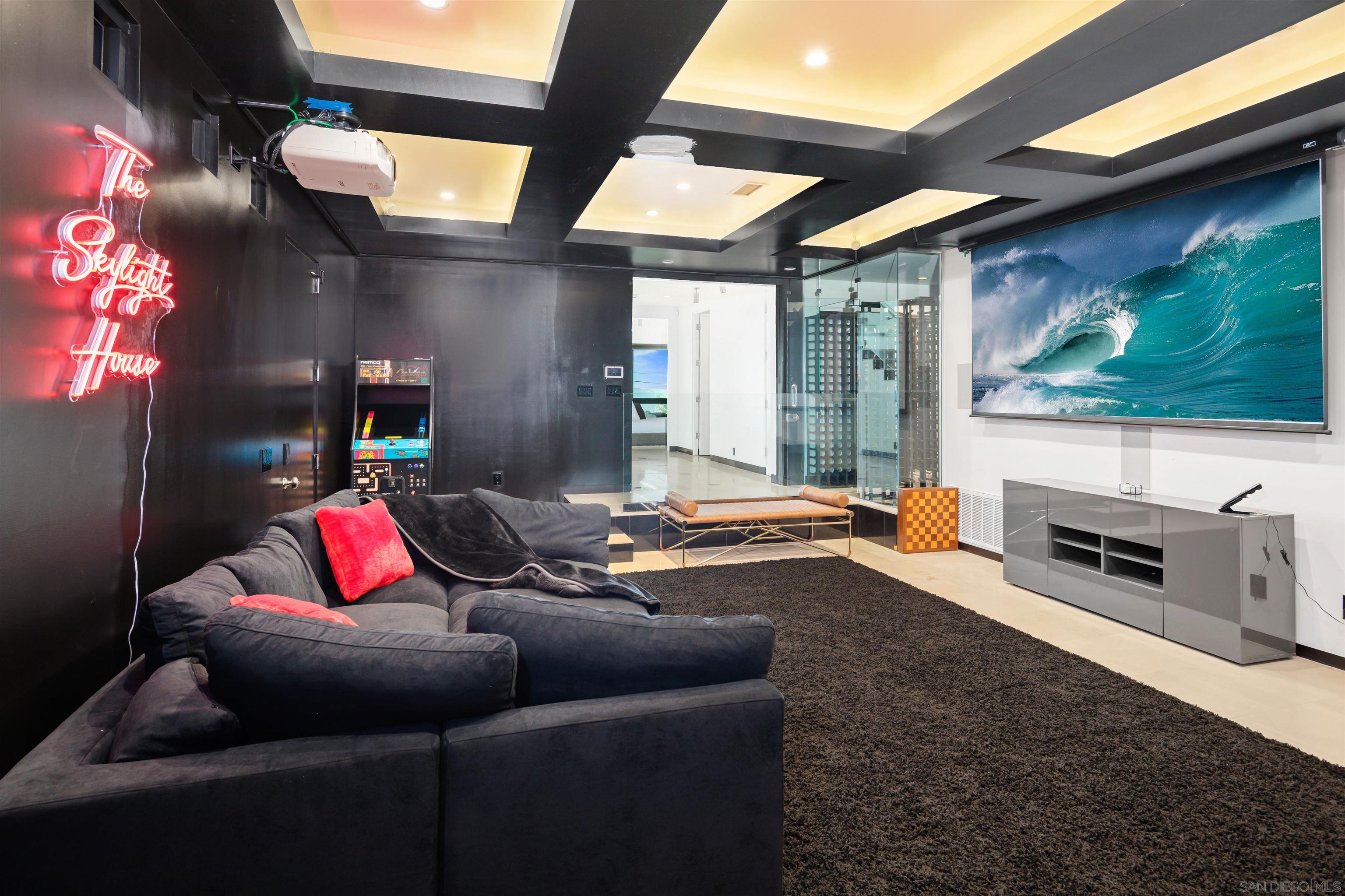 Detail Gallery Image 5 of 75 For 3515  Union St, San Diego,  CA 92103 - 4 Beds | 3/1 Baths