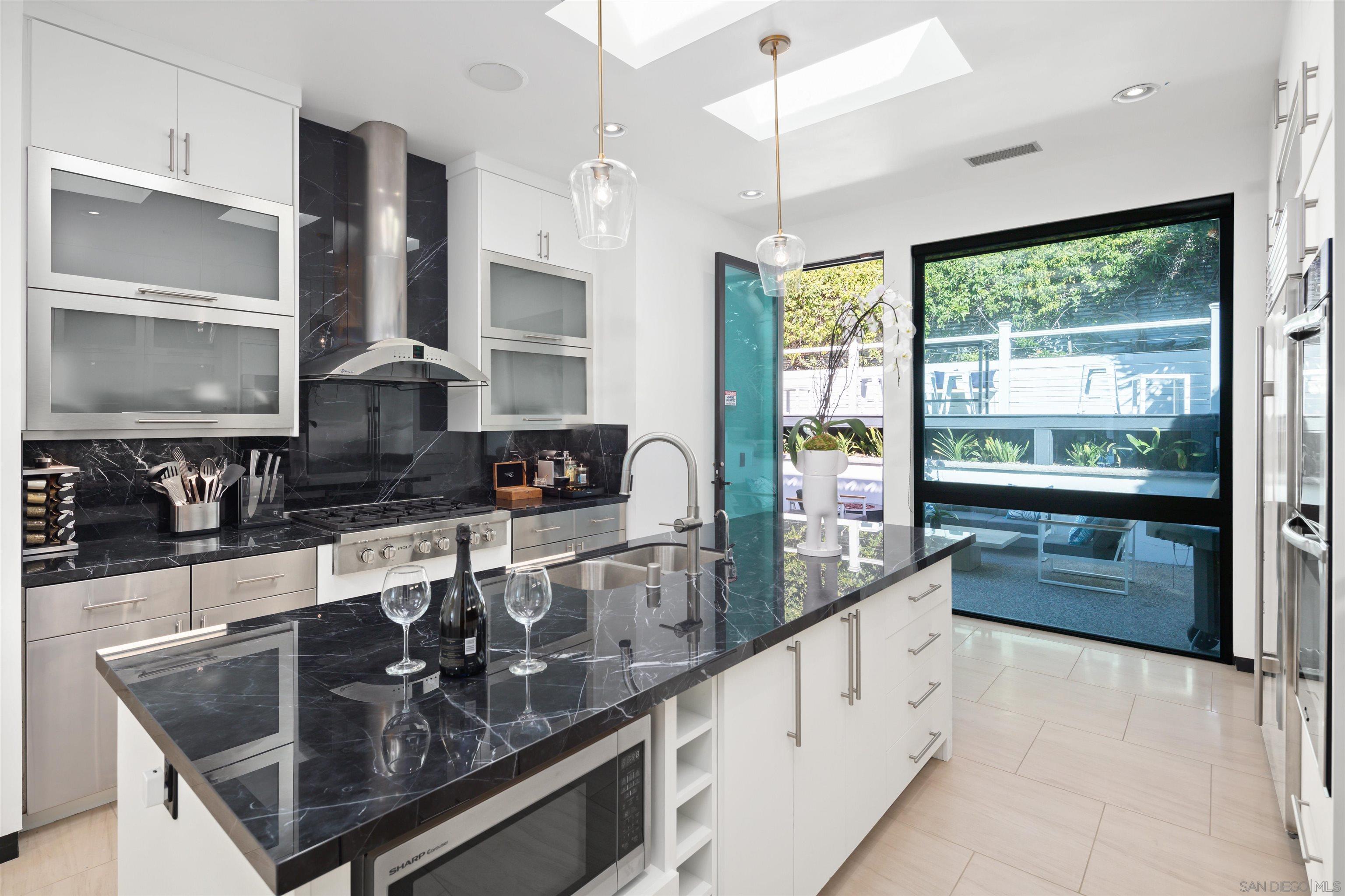 Detail Gallery Image 70 of 75 For 3515  Union St, San Diego,  CA 92103 - 4 Beds | 3/1 Baths