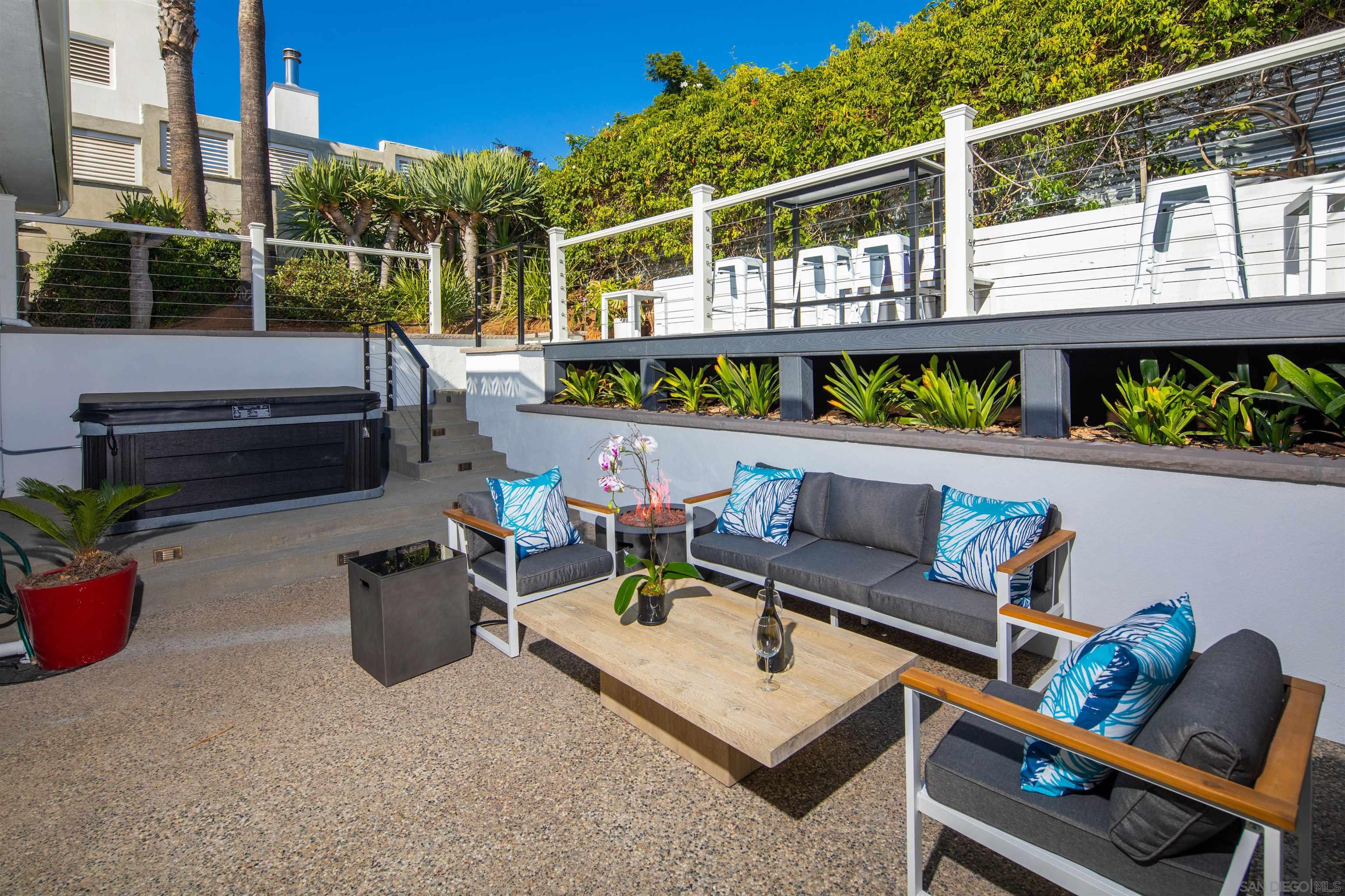 Detail Gallery Image 10 of 75 For 3515  Union St, San Diego,  CA 92103 - 4 Beds | 3/1 Baths