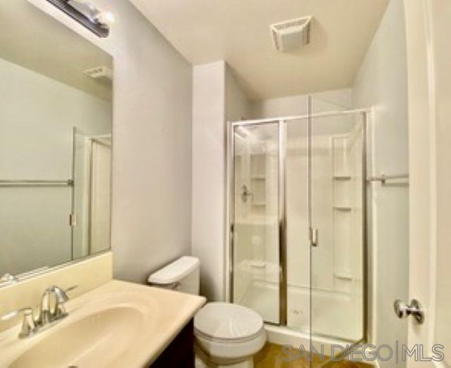 Detail Gallery Image 7 of 32 For 9965  Watergum Trail, Santee,  CA 92071 - 4 Beds | 3/1 Baths