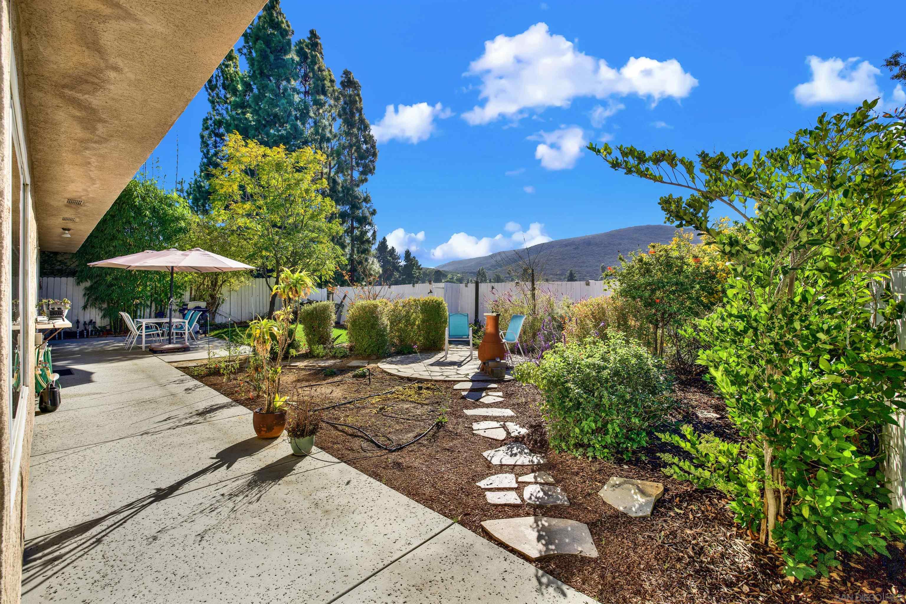 Detail Gallery Image 24 of 32 For 11048  Carlota St, San Diego,  CA 92129 - 4 Beds | 2/1 Baths