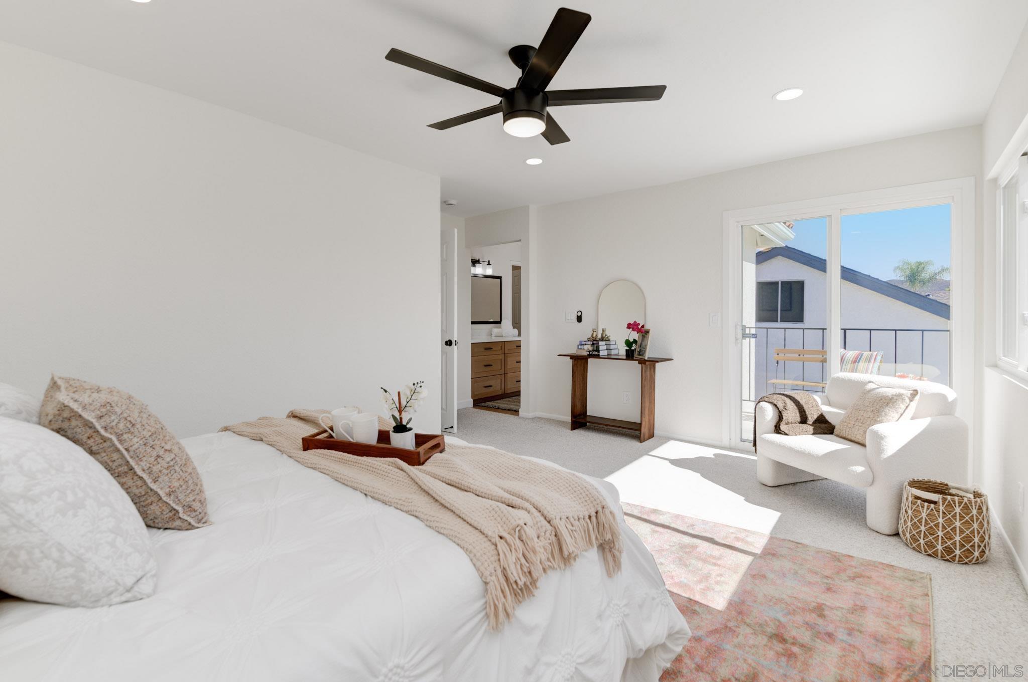 Detail Gallery Image 19 of 33 For 9789  Paseo Montril, San Diego,  CA 92129 - 4 Beds | 2/1 Baths