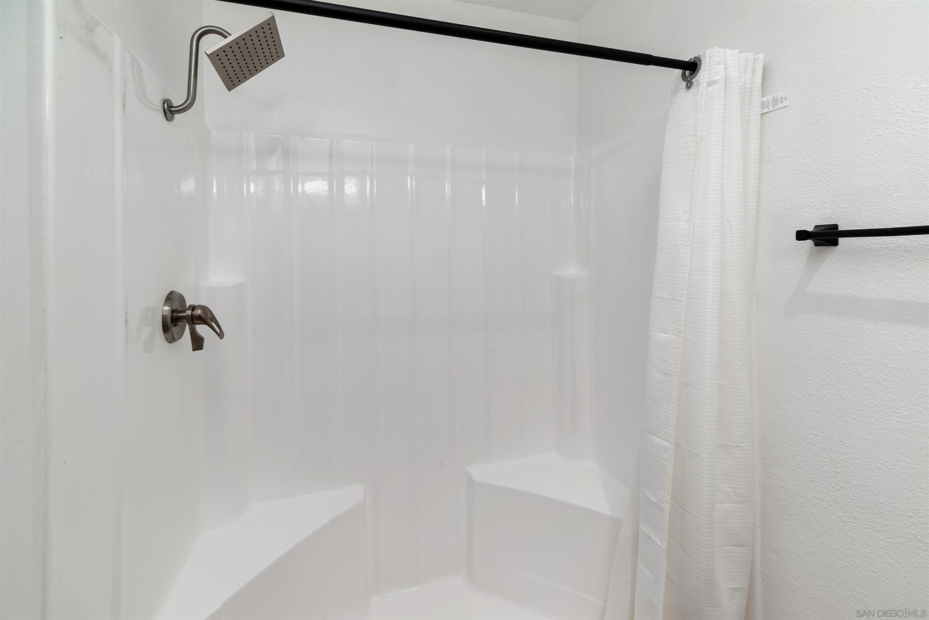 Detail Gallery Image 9 of 14 For 6738  University Avenue, San Diego,  CA 92115 - 1 Beds | 1 Baths