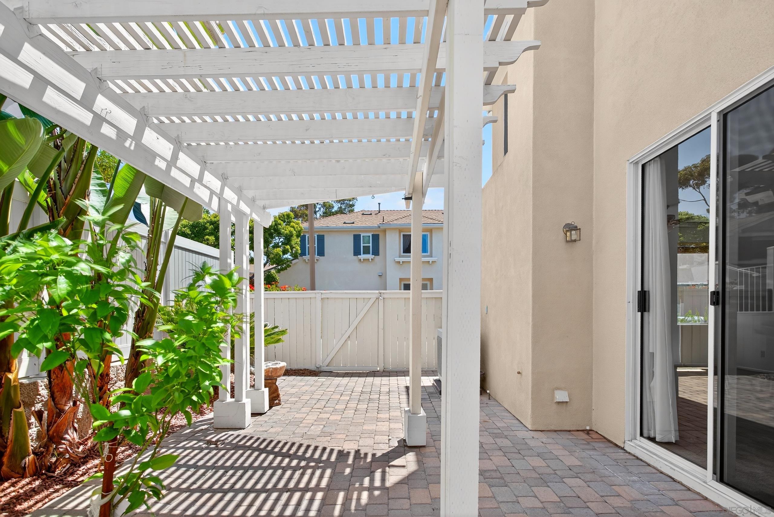 Detail Gallery Image 28 of 38 For 3097 W Canyon Ave., San Diego,  CA 92123 - 3 Beds | 2/1 Baths