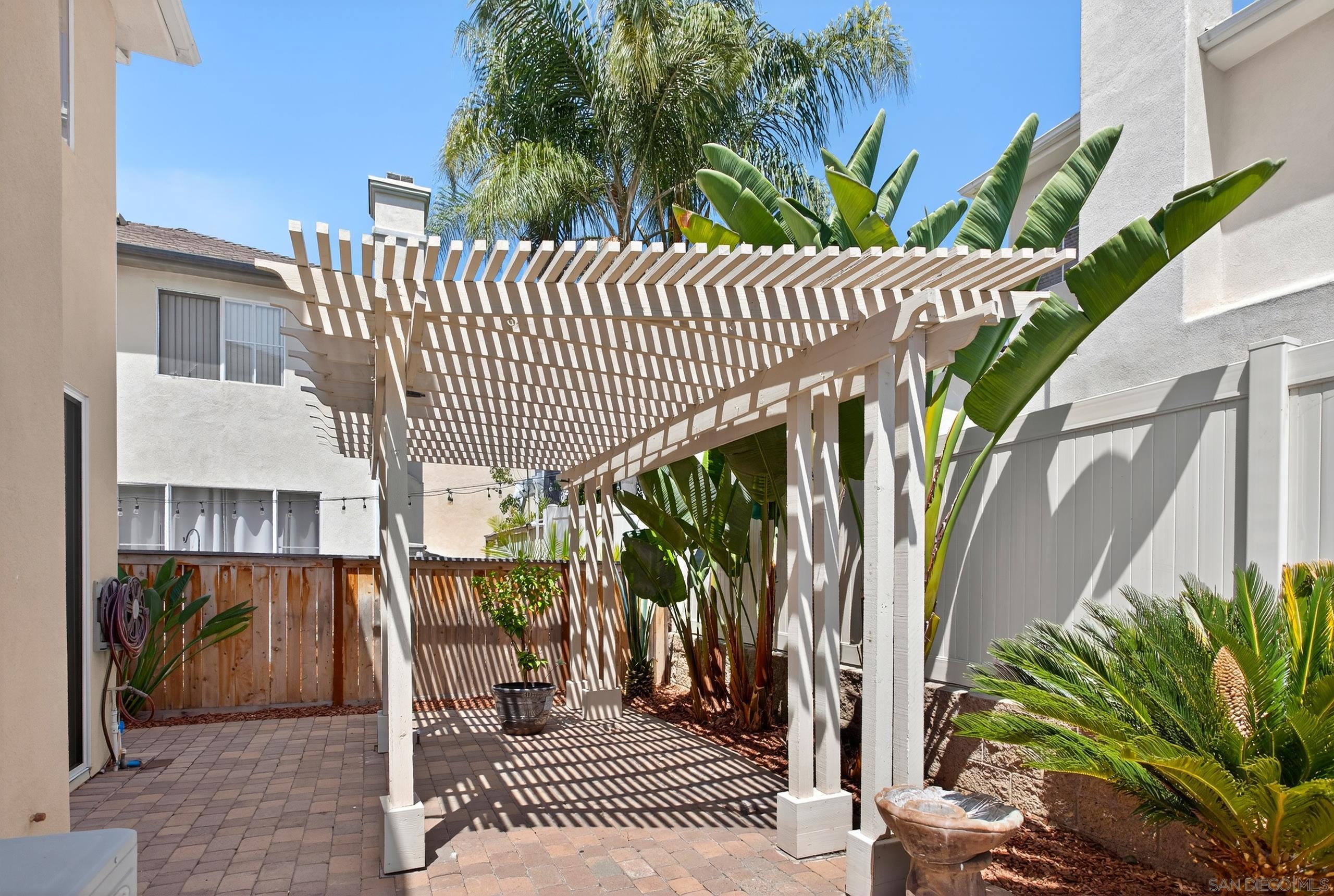 Detail Gallery Image 29 of 38 For 3097 W Canyon Ave., San Diego,  CA 92123 - 3 Beds | 2/1 Baths
