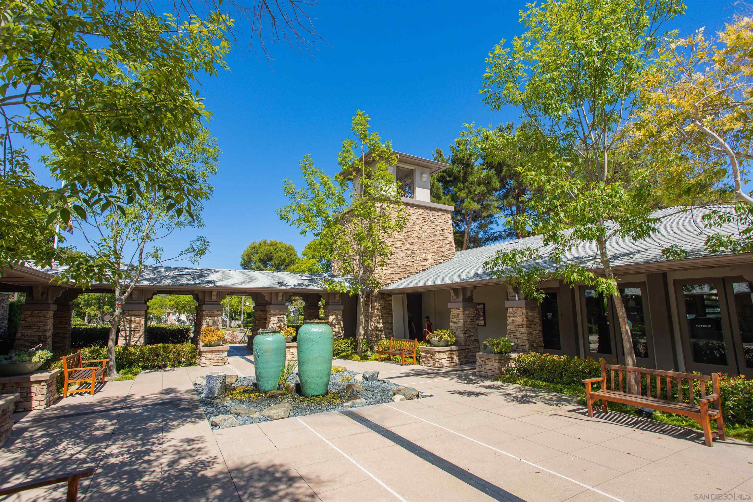 Detail Gallery Image 34 of 38 For 3097 W Canyon Ave., San Diego,  CA 92123 - 3 Beds | 2/1 Baths