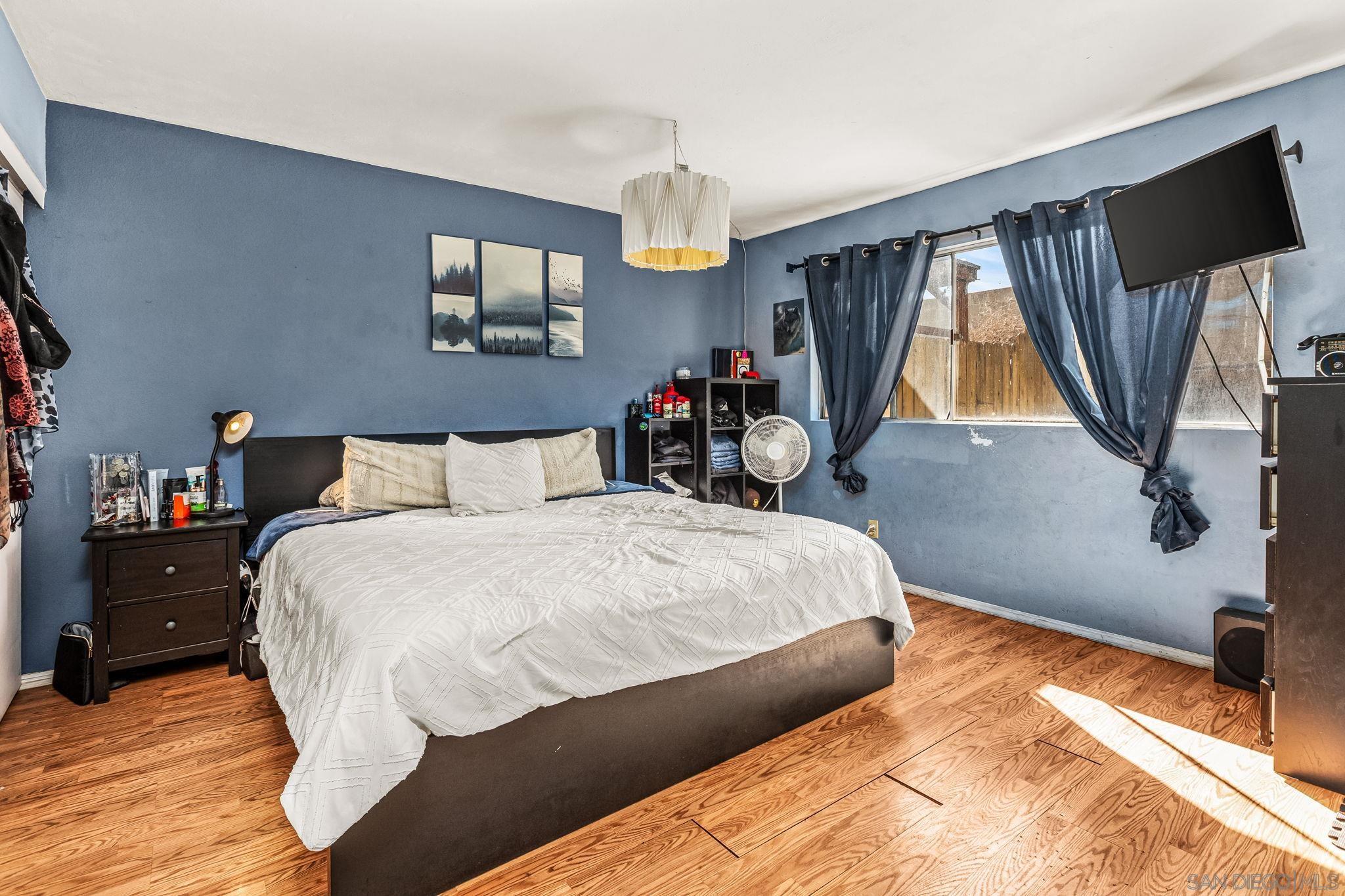 Detail Gallery Image 13 of 25 For 832  Hollister Street  #UNIT B,  San Diego,  CA 92154 - 3 Beds | 2 Baths