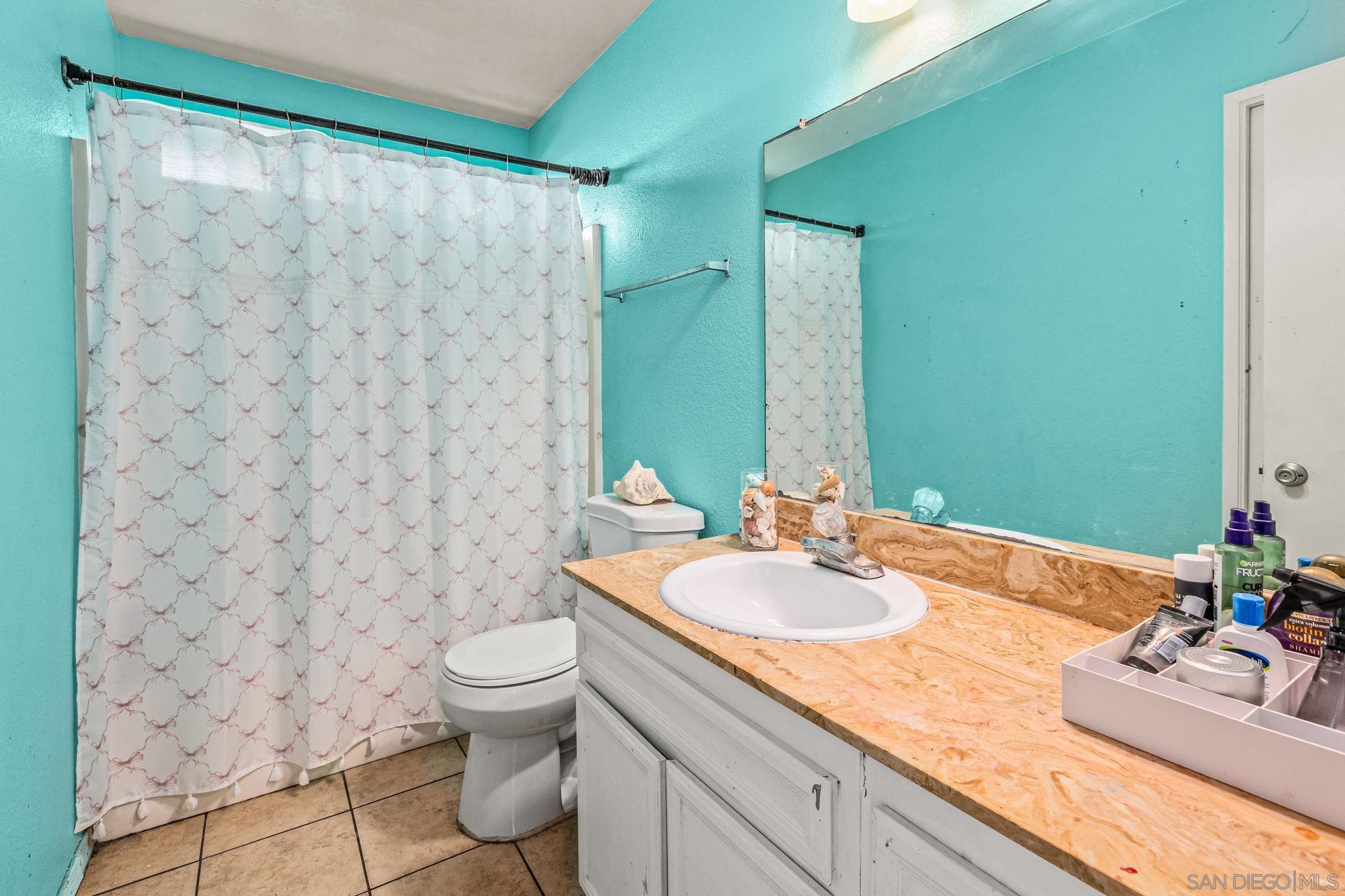 Detail Gallery Image 18 of 25 For 832  Hollister Street  #UNIT B,  San Diego,  CA 92154 - 3 Beds | 2 Baths