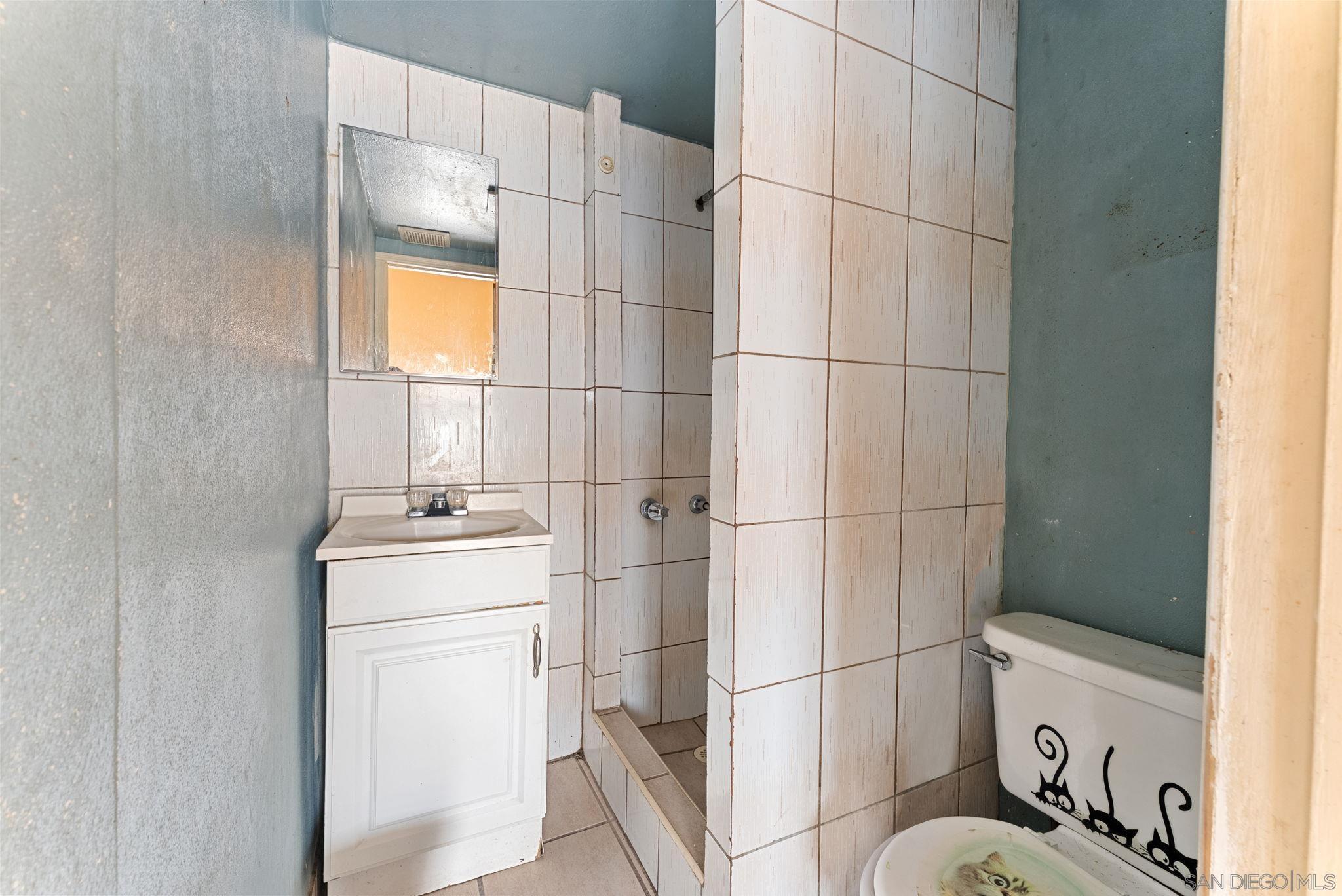 Detail Gallery Image 25 of 26 For 2980  K St, San Diego,  CA 92102 - – Beds | – Baths