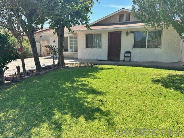 Detail Gallery Image 11 of 23 For 904  Salvador Guilin St W, Calexico,  CA 92231 - 3 Beds | 3/2 Baths