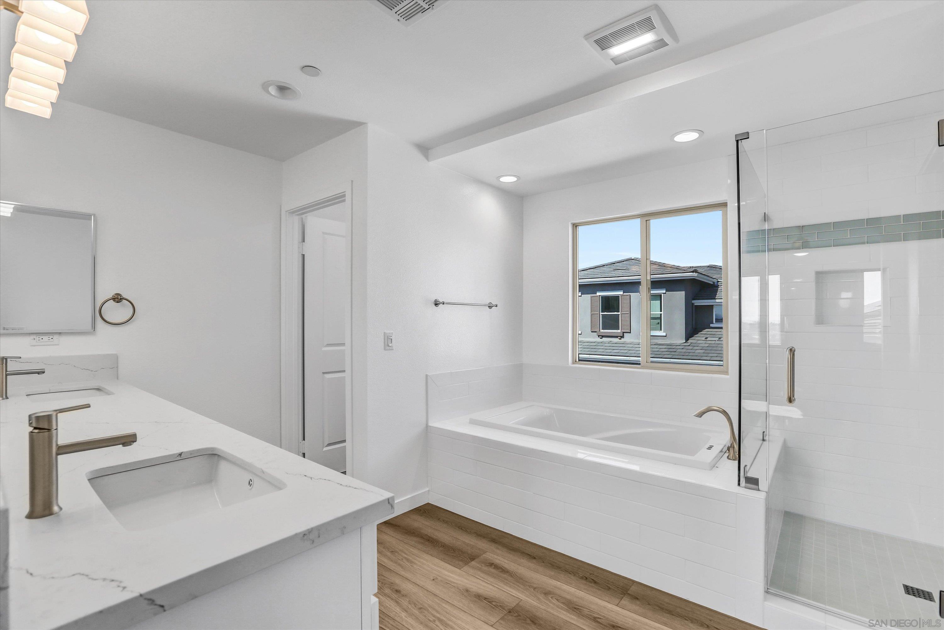 Detail Gallery Image 11 of 38 For 8539  Vista Azul Pl, Lemon Grove,  CA 91945 - 3 Beds | 2/1 Baths