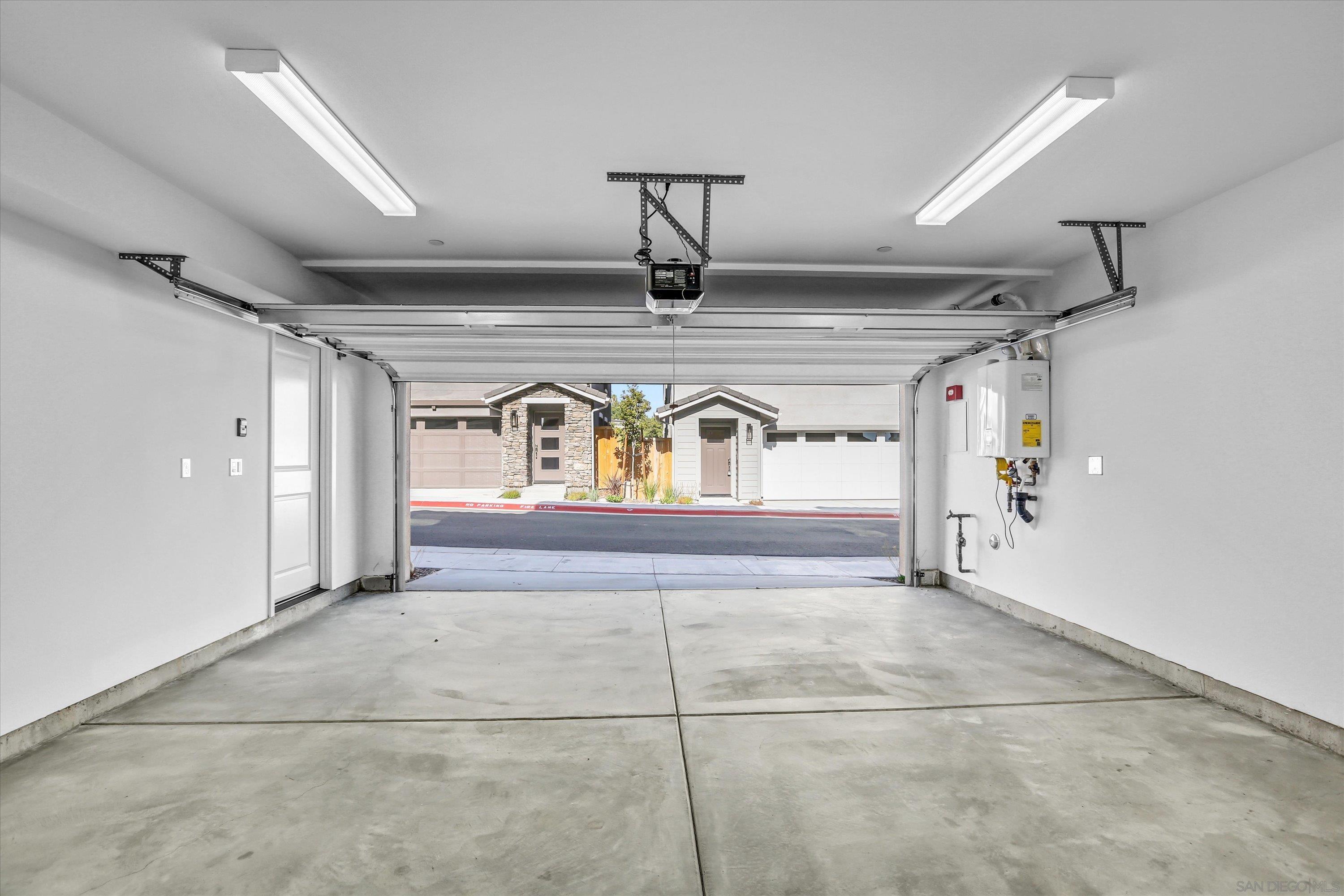 Detail Gallery Image 27 of 38 For 8539  Vista Azul Pl, Lemon Grove,  CA 91945 - 3 Beds | 2/1 Baths