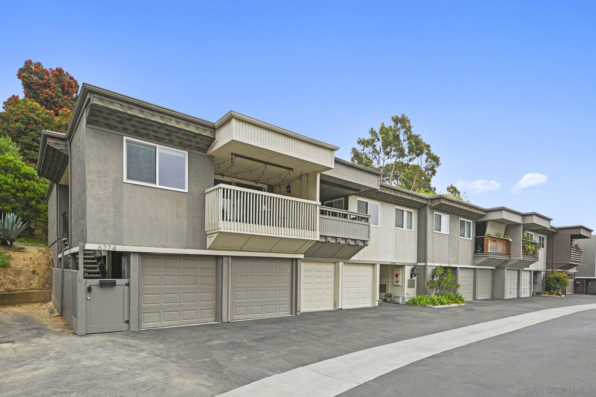 Front Image Thumbnail for SD250042802