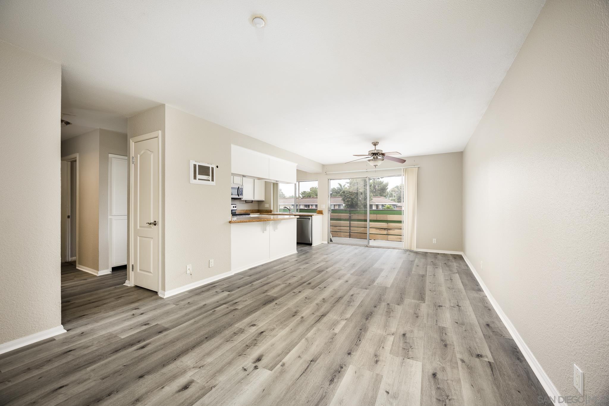 Detail Gallery Image 13 of 40 For 615  Fredricks Ave  #134,  Oceanside,  CA 92058 - 2 Beds | 2 Baths