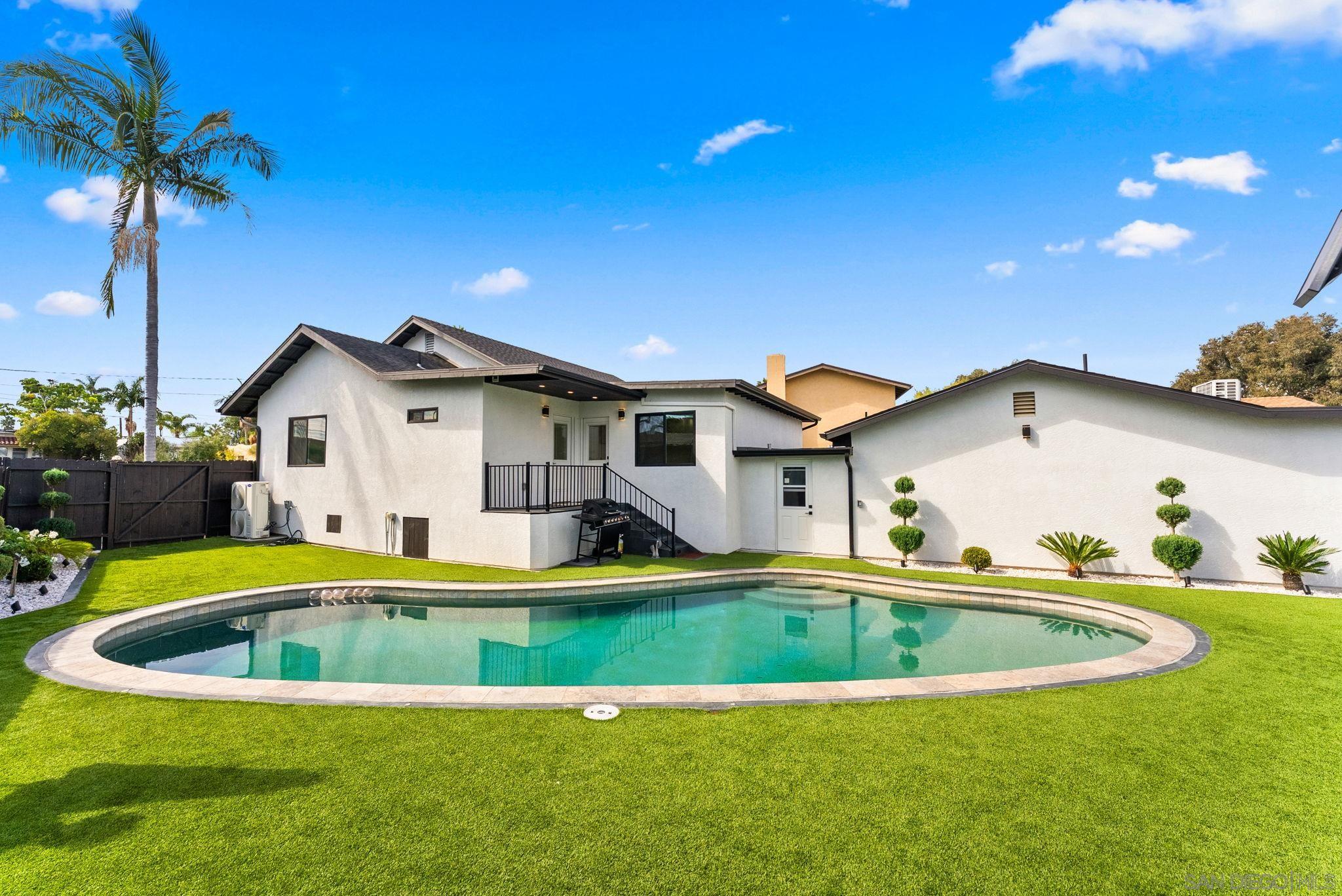 Detail Gallery Image 19 of 67 For 4961  E Mountain View Dr, San Diego,  CA 92116 - 4 Beds | 3 Baths