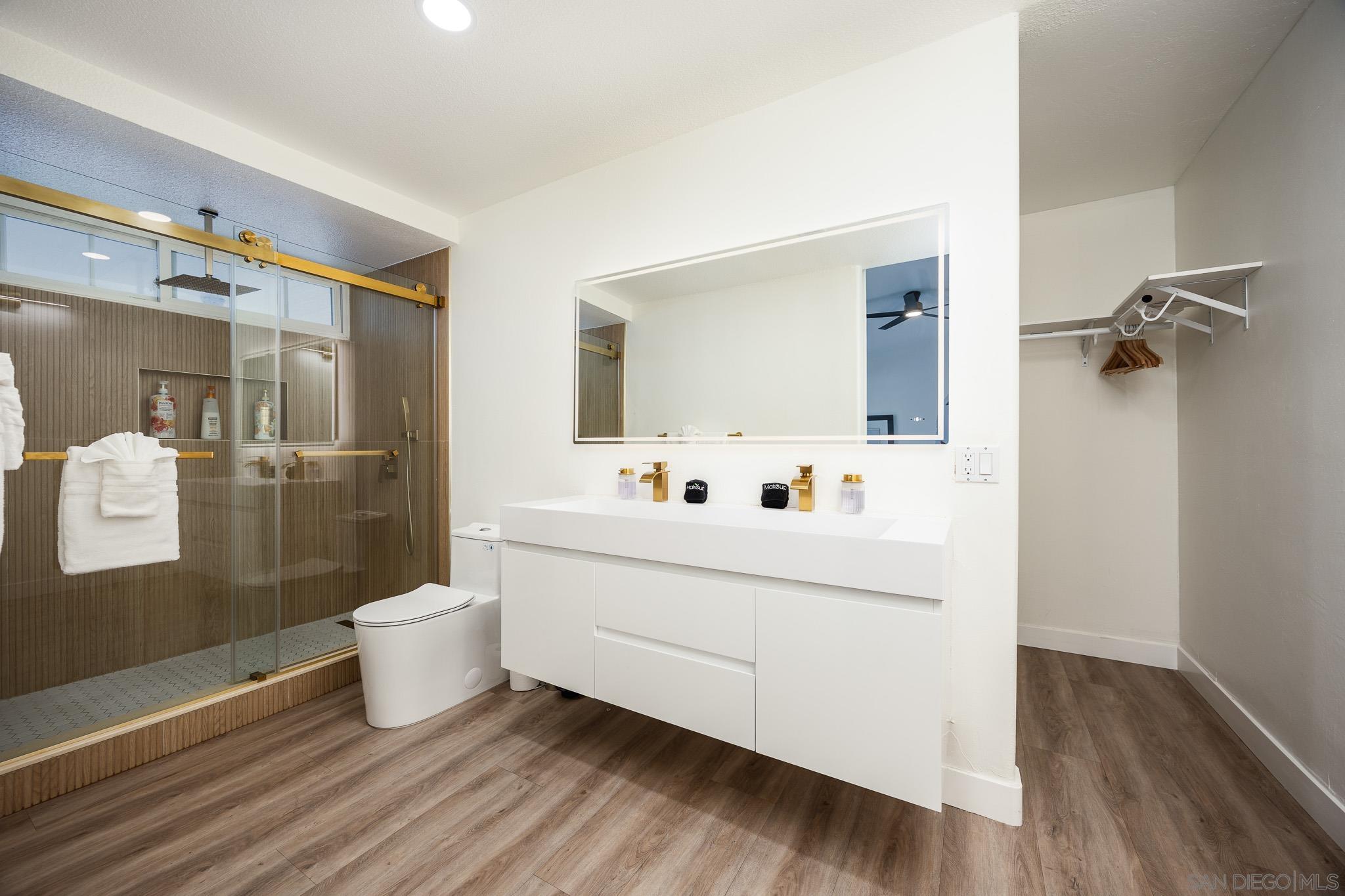 Detail Gallery Image 25 of 56 For 7232  Margerum Ave, San Diego,  CA 92120 - 4 Beds | 3/1 Baths