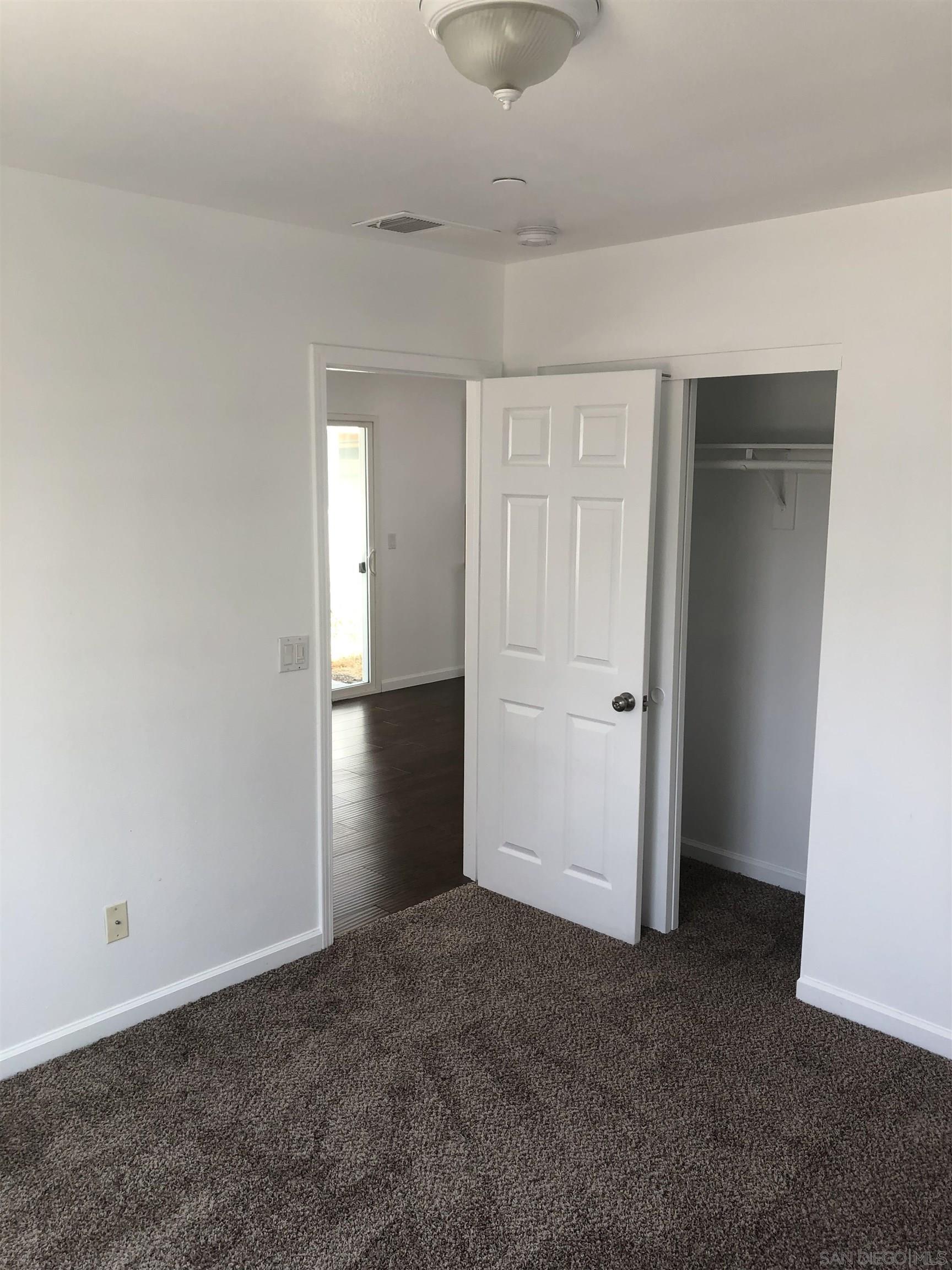 Detail Gallery Image 5 of 8 For 1623  Drexel Dr, Lemon Grove,  CA 91945 - 2 Beds | 1 Baths