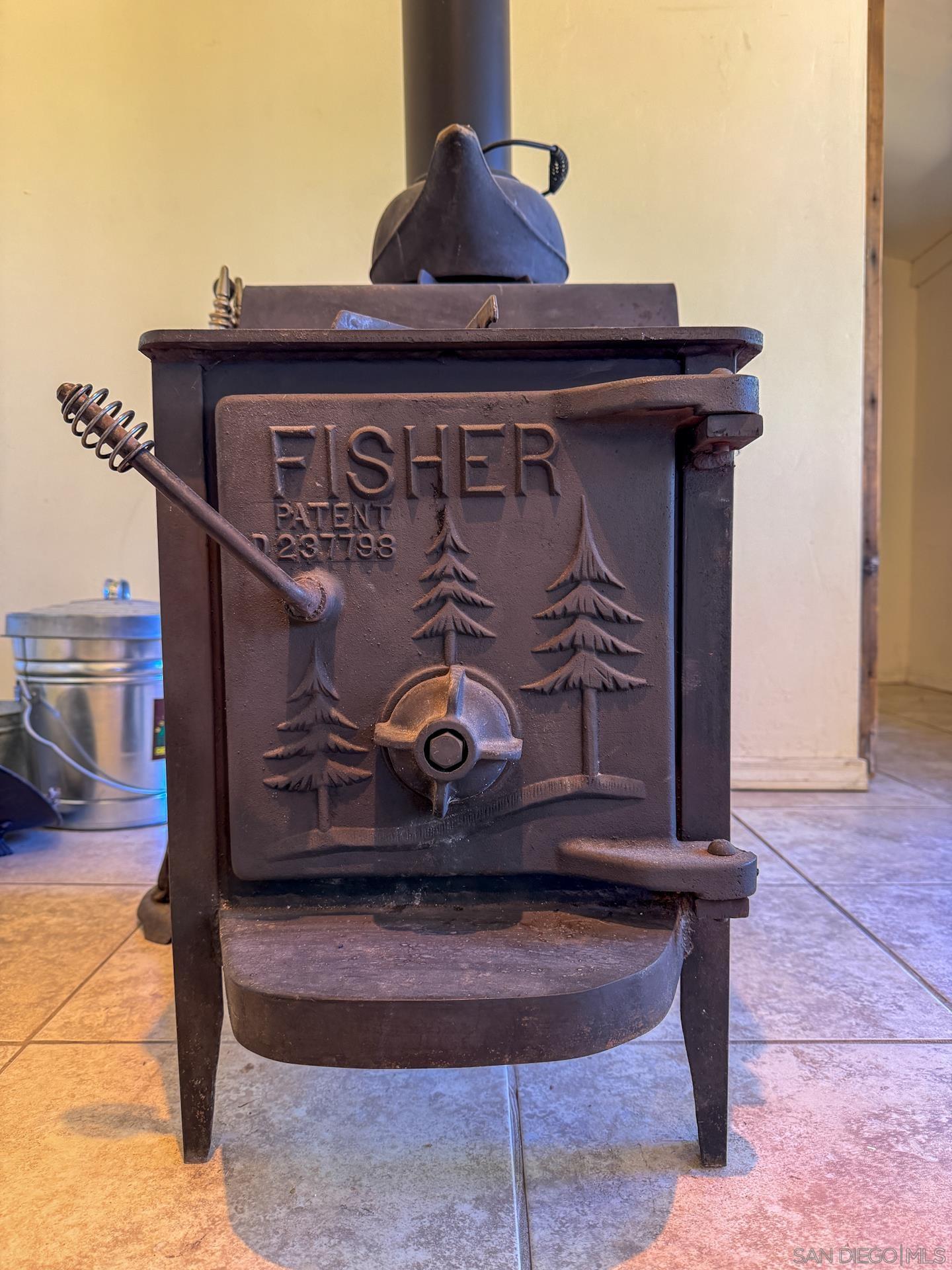 Detail Gallery Image 18 of 31 For 33613  Bailey Meadows Road, Palomar Mountain,  CA 92060 - 4 Beds | 1/1 Baths