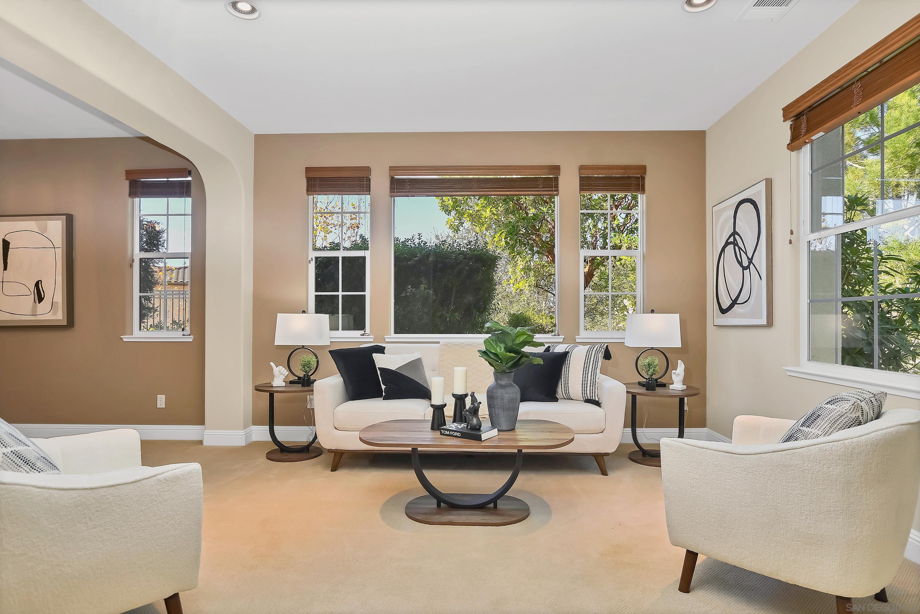 Detail Gallery Image 11 of 68 For 297  Drummond Drive, Hayward,  CA 94542 - 4 Beds | 4/1 Baths