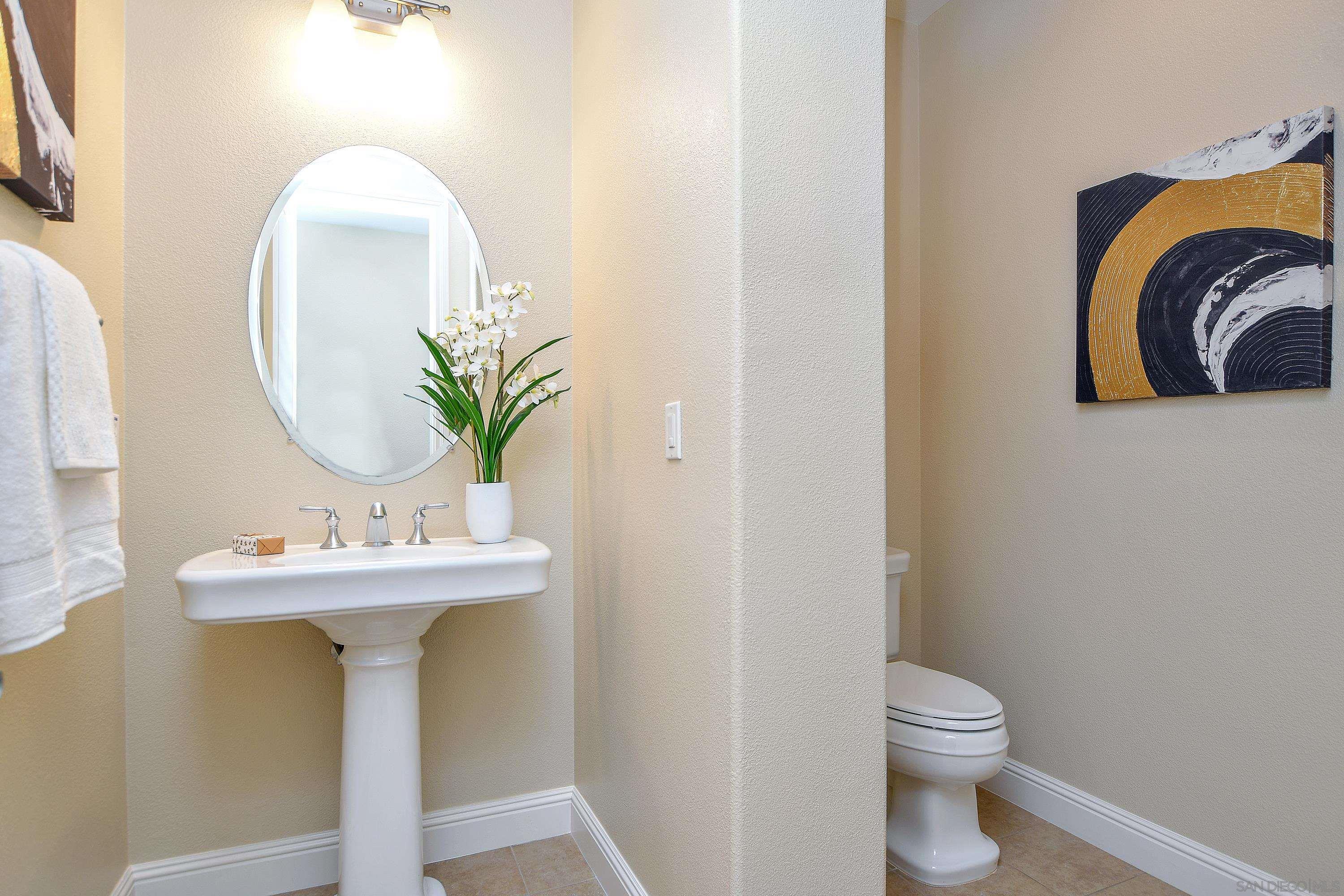Detail Gallery Image 14 of 68 For 297  Drummond Drive, Hayward,  CA 94542 - 4 Beds | 4/1 Baths