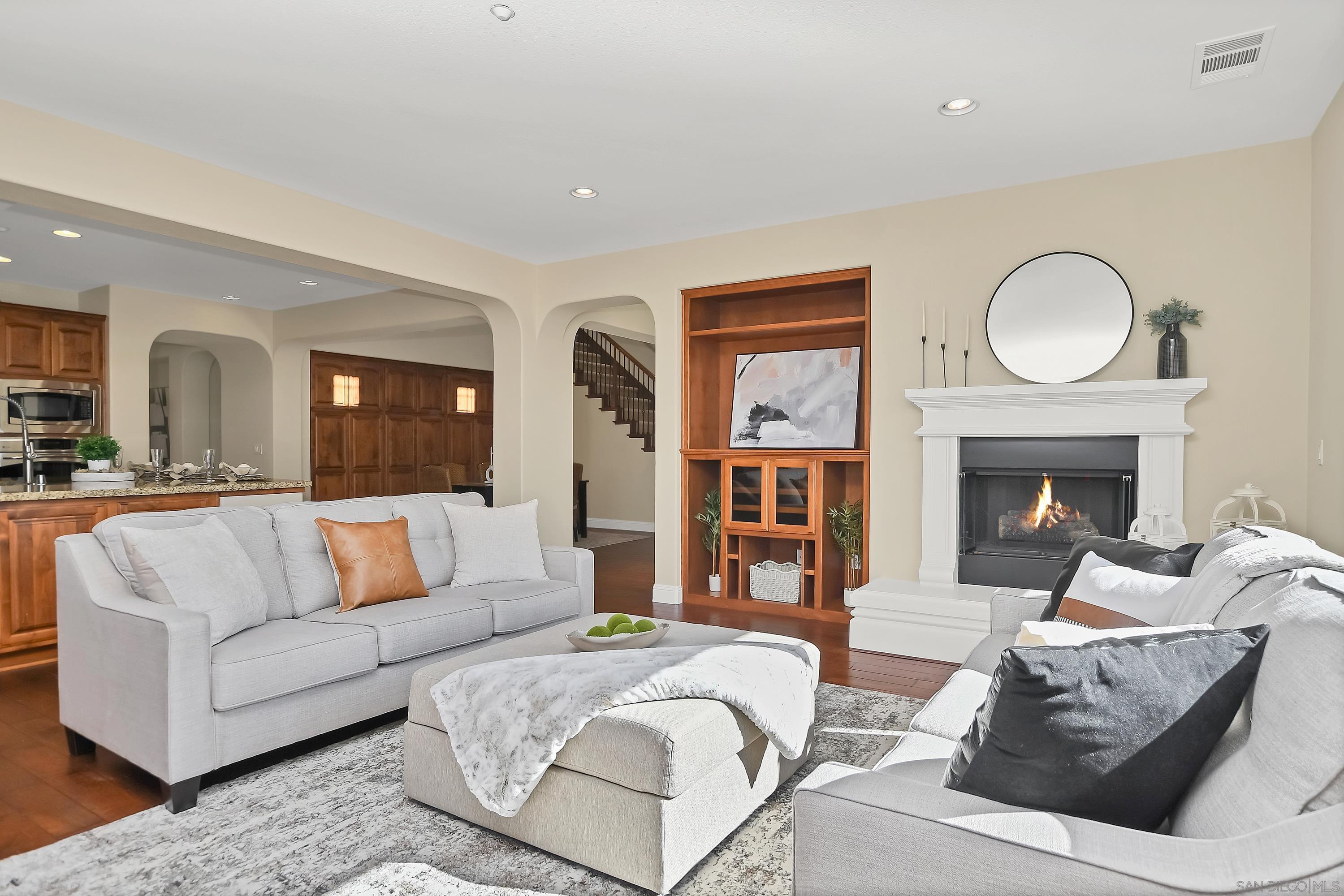 Detail Gallery Image 22 of 68 For 297  Drummond Drive, Hayward,  CA 94542 - 4 Beds | 4/1 Baths