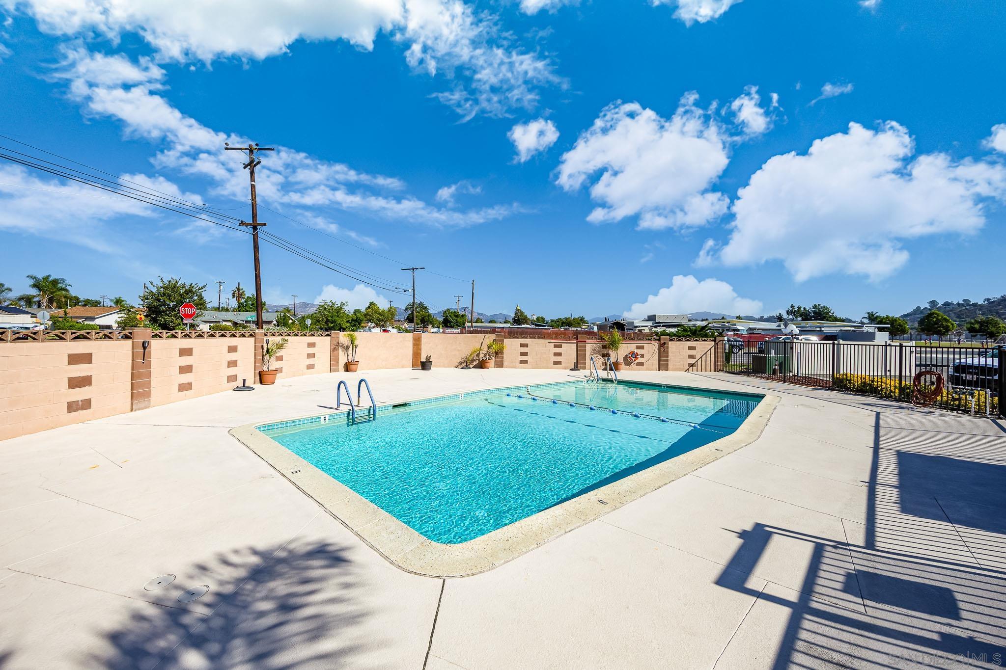 Detail Gallery Image 27 of 32 For 410 S 1st St  #SPC 145,  El Cajon,  CA 92019 - 2 Beds | 1/1 Baths