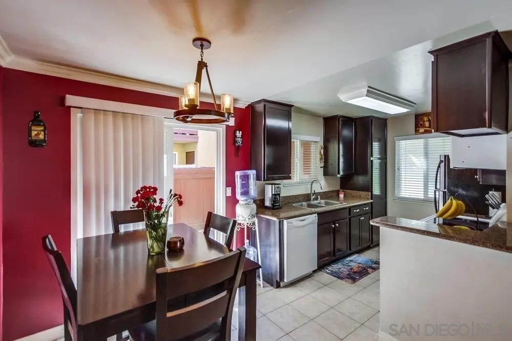 Detail Gallery Image 5 of 24 For 1000  Estes St  #44,  El Cajon,  CA 92020 - 2 Beds | 2 Baths