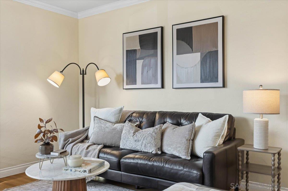 Detail Gallery Image 7 of 50 For 2303  Poinsettia Dr, San Diego,  CA 92106 - 2 Beds | 1 Baths