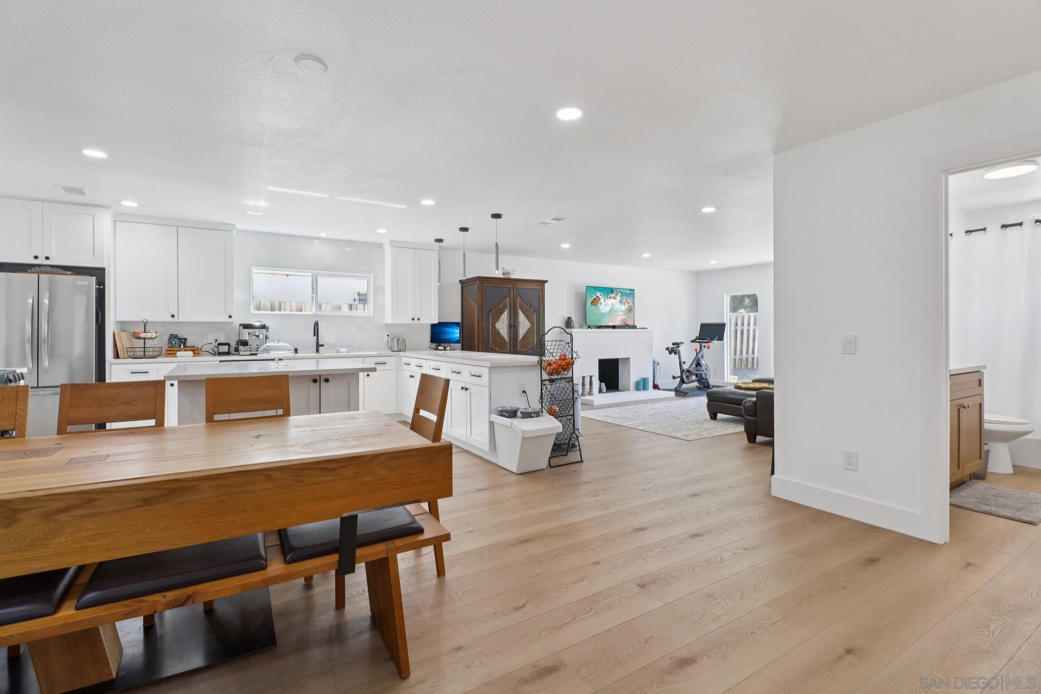 Detail Gallery Image 20 of 53 For 1360  5th St, Imperial Beach,  CA 91932 - 3 Beds | 2 Baths