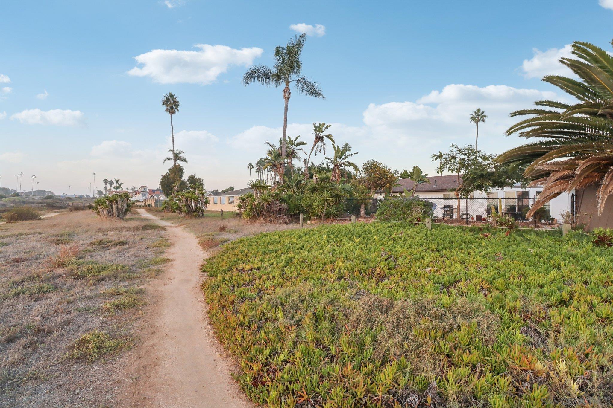 Detail Gallery Image 36 of 53 For 1360  5th St, Imperial Beach,  CA 91932 - 3 Beds | 2 Baths