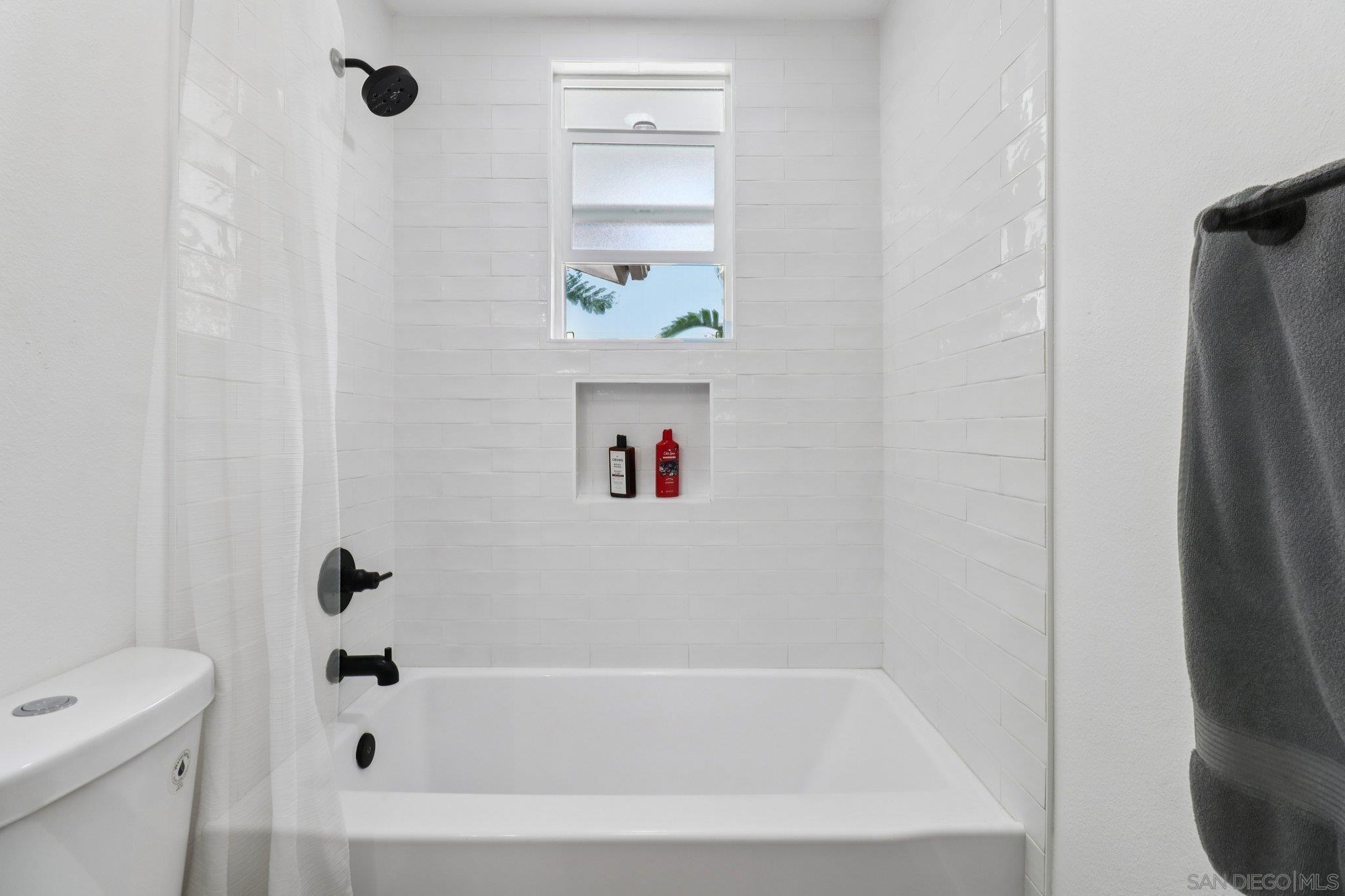 Detail Gallery Image 49 of 53 For 1360  5th St, Imperial Beach,  CA 91932 - 3 Beds | 2 Baths