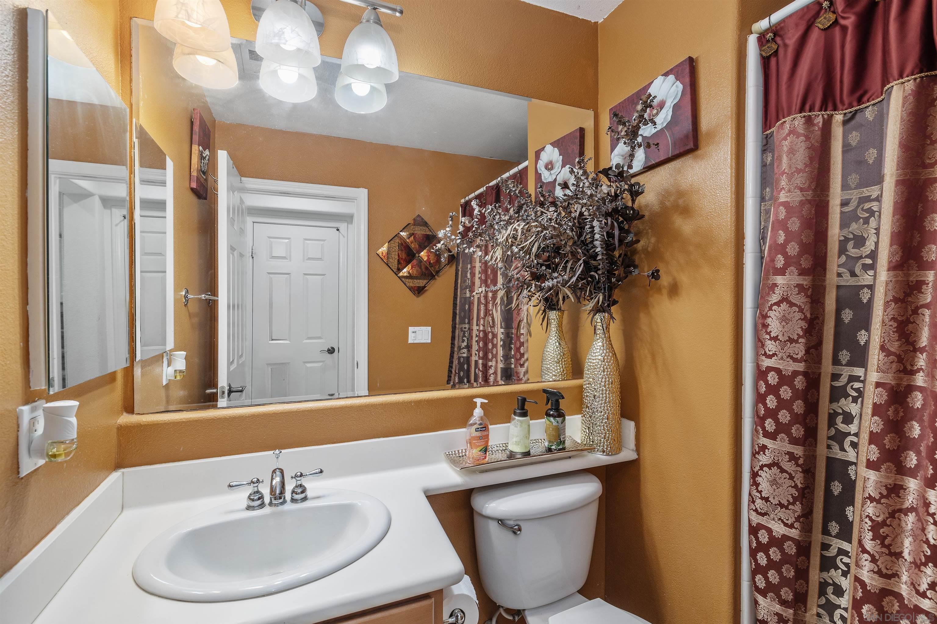 Detail Gallery Image 15 of 40 For 1871  Crystal Bluff Ct., San Diego,  CA 92154 - 4 Beds | 3 Baths