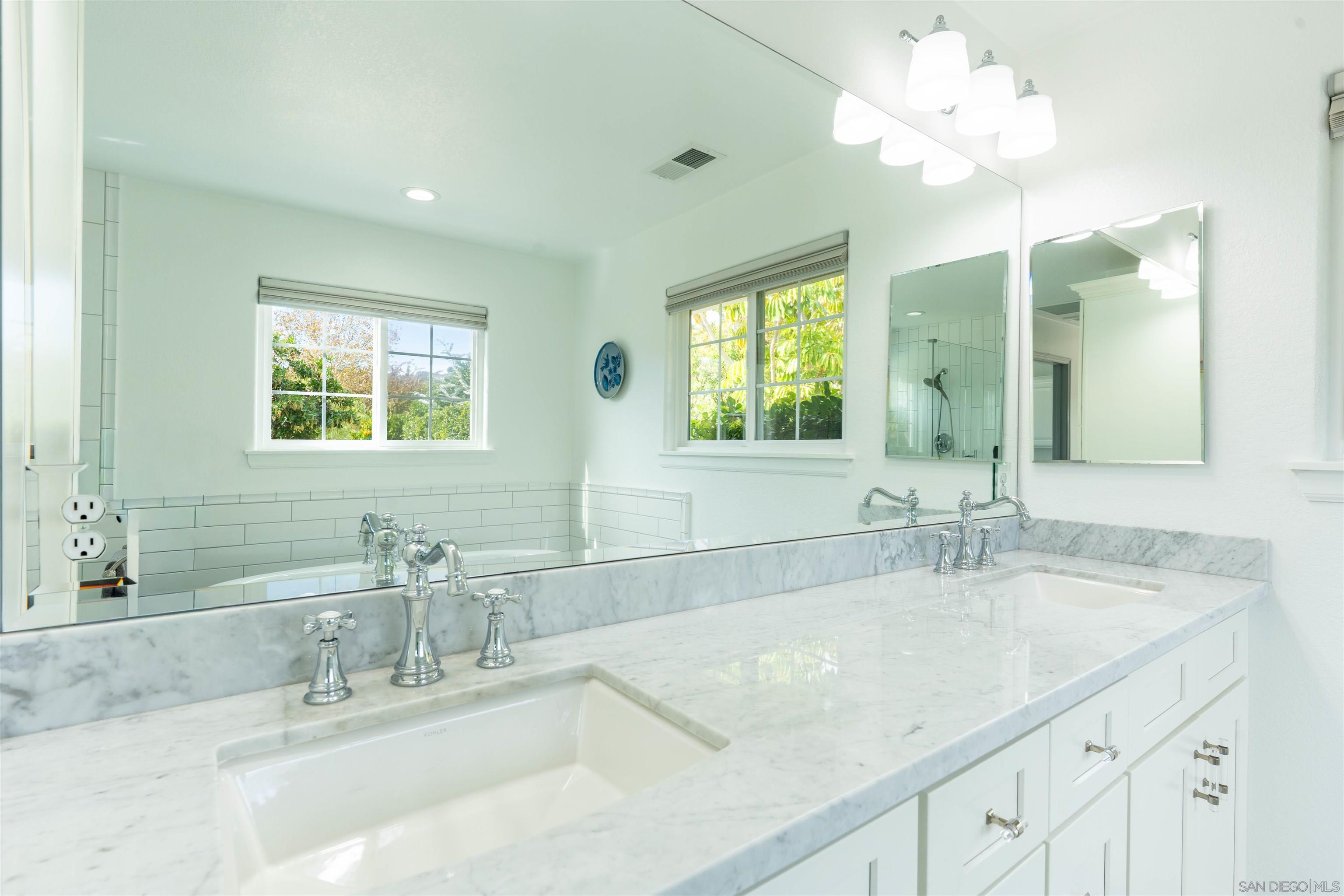 Detail Gallery Image 28 of 42 For 3649  Laketree, Fallbrook,  CA 92028 - 3 Beds | 3 Baths