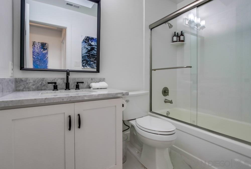 Detail Gallery Image 28 of 74 For 13297  Portofino Drive, Del Mar,  CA 92014 - 5 Beds | 3/1 Baths