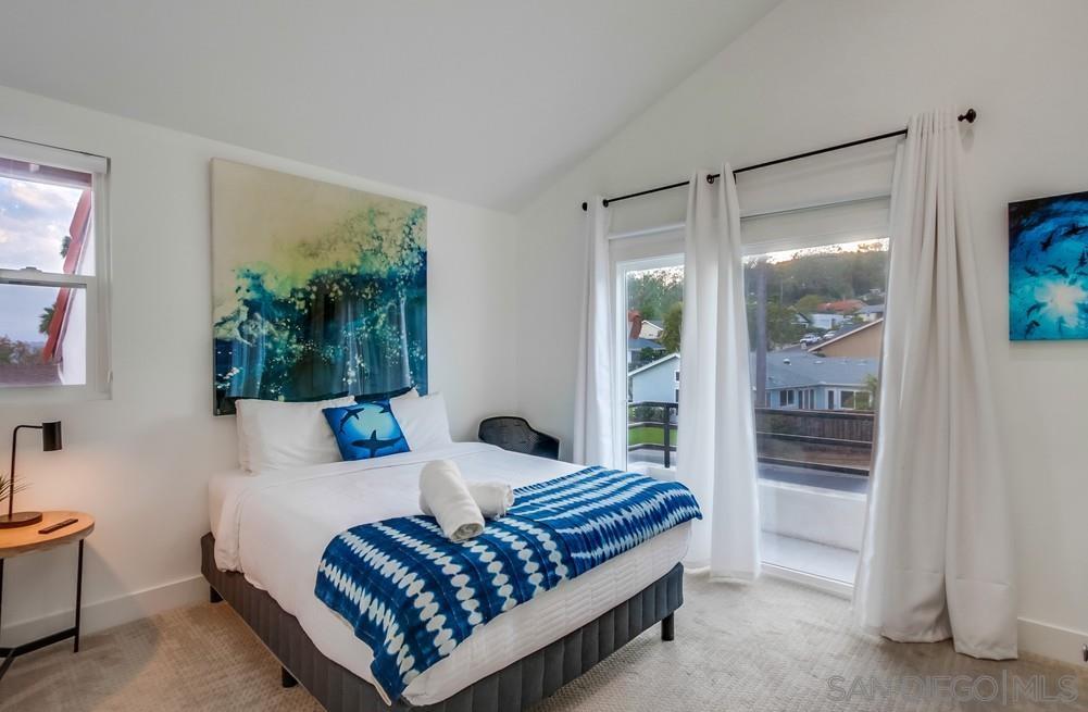 Detail Gallery Image 43 of 74 For 13297  Portofino Drive, Del Mar,  CA 92014 - 5 Beds | 3/1 Baths